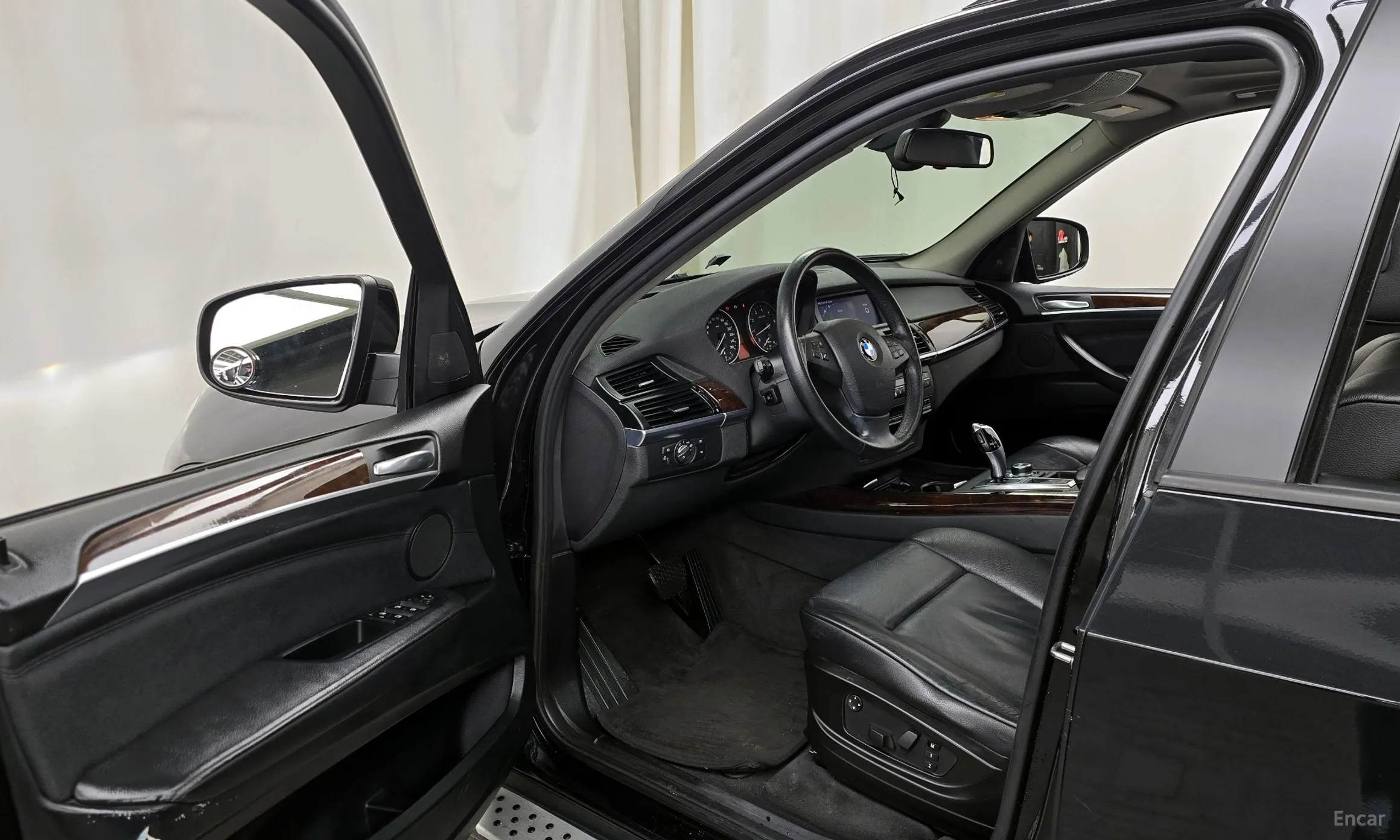 BMW X5 (E70) превью 10