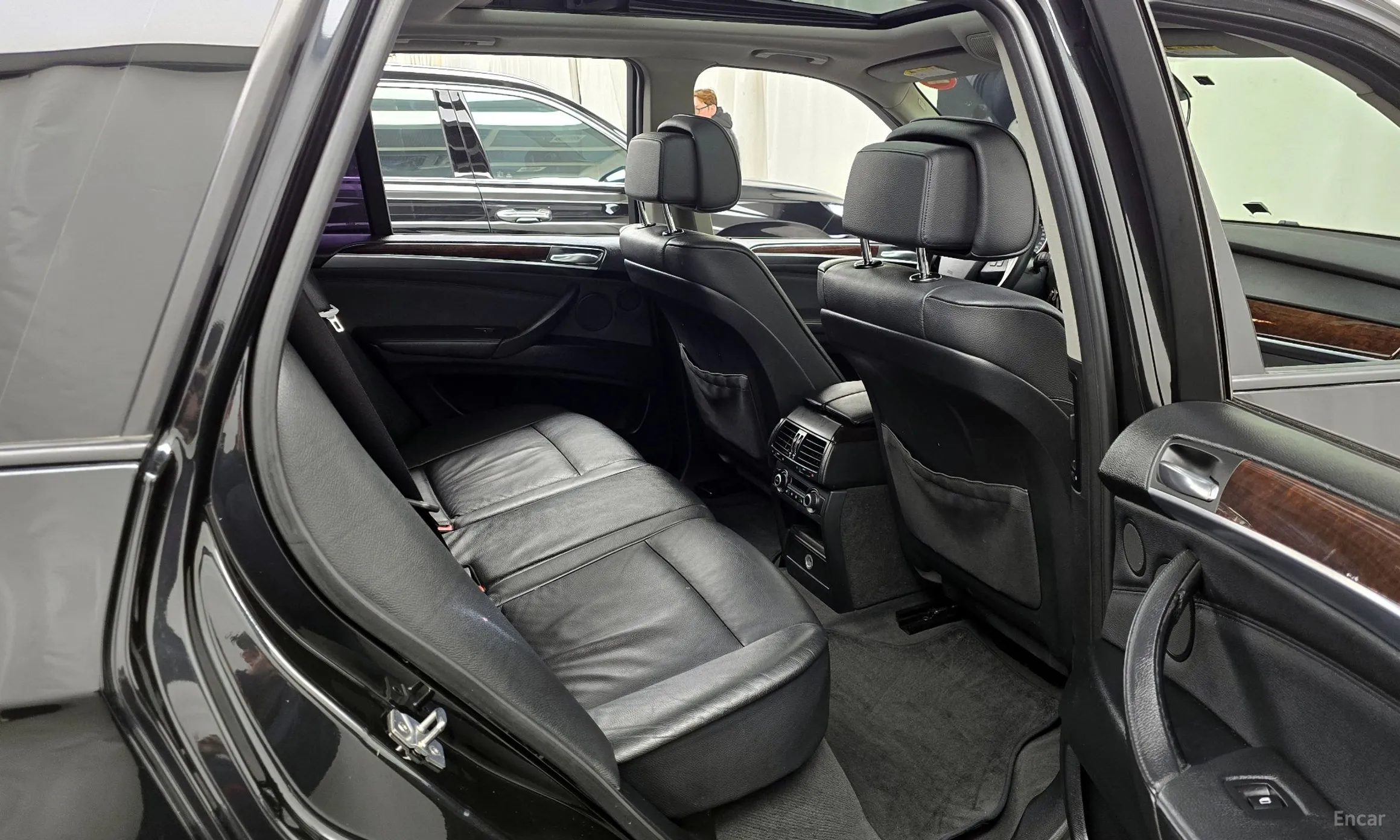 BMW X5 (E70) превью 12