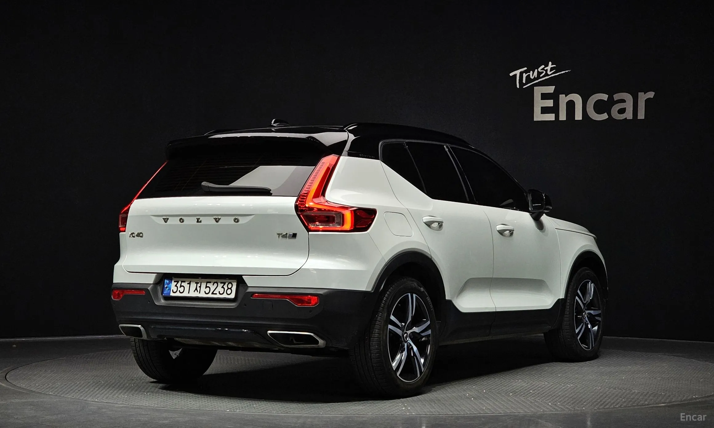 Volvo XC40 превью 2