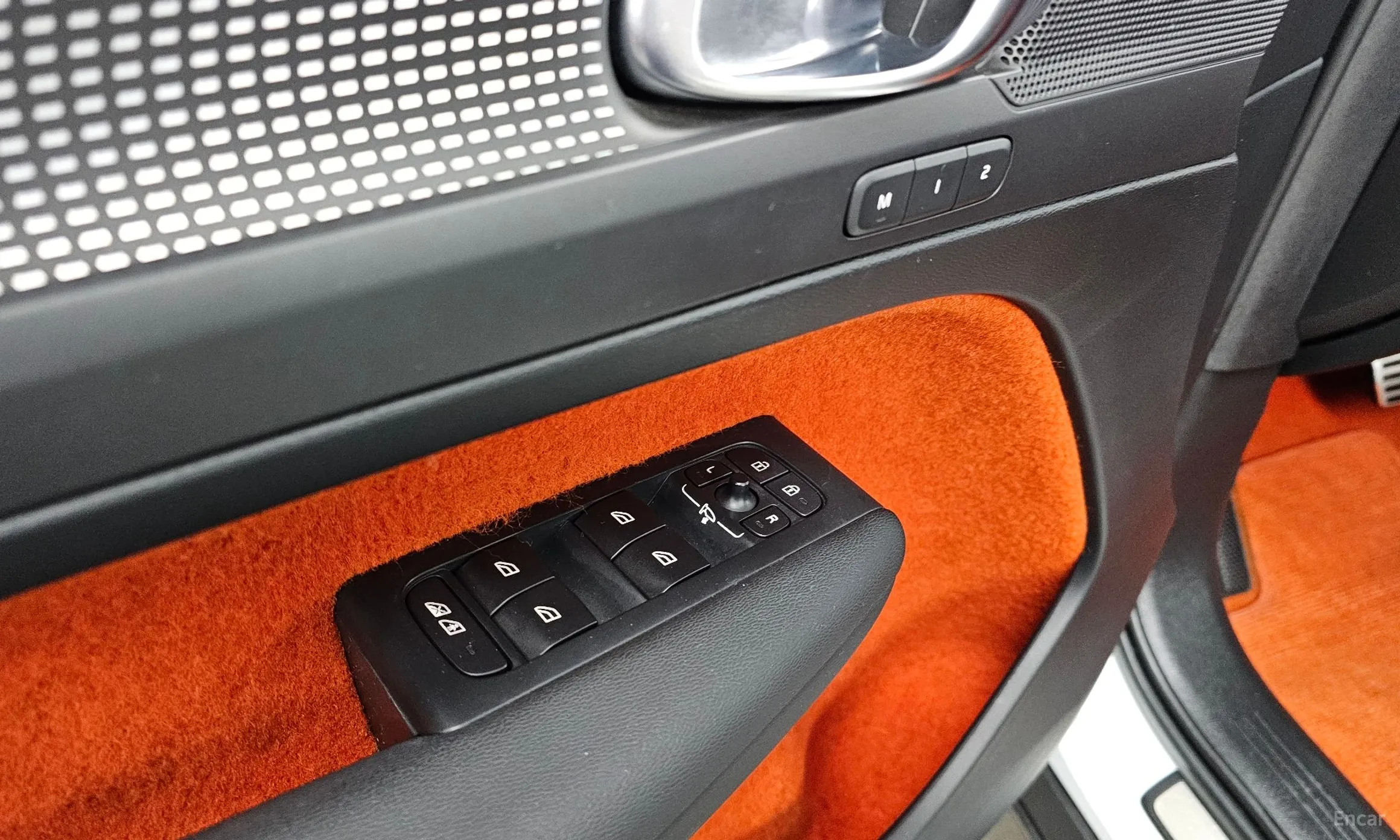 Volvo XC40 превью 18