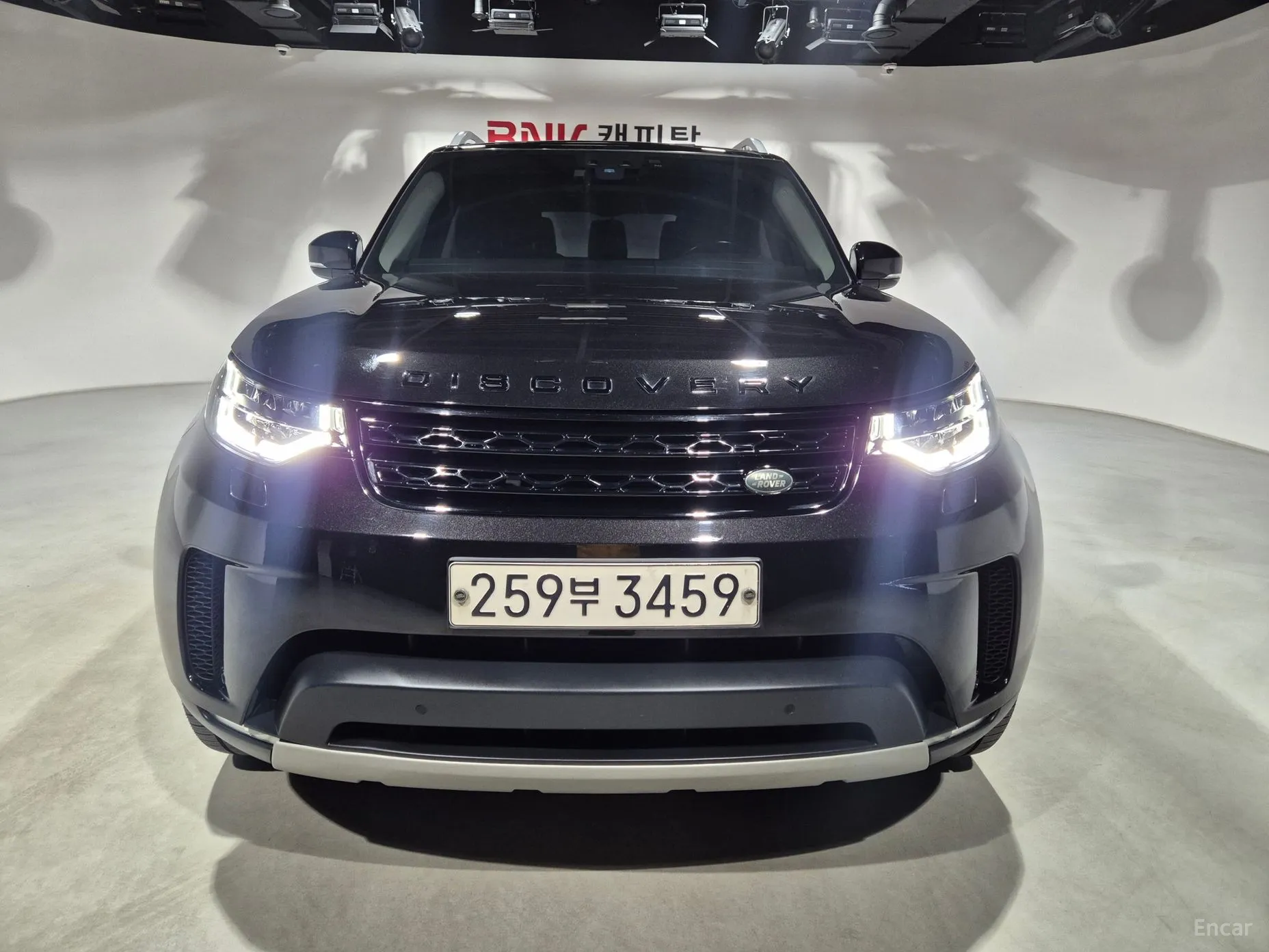Land Rover Discovery 5 превью 2