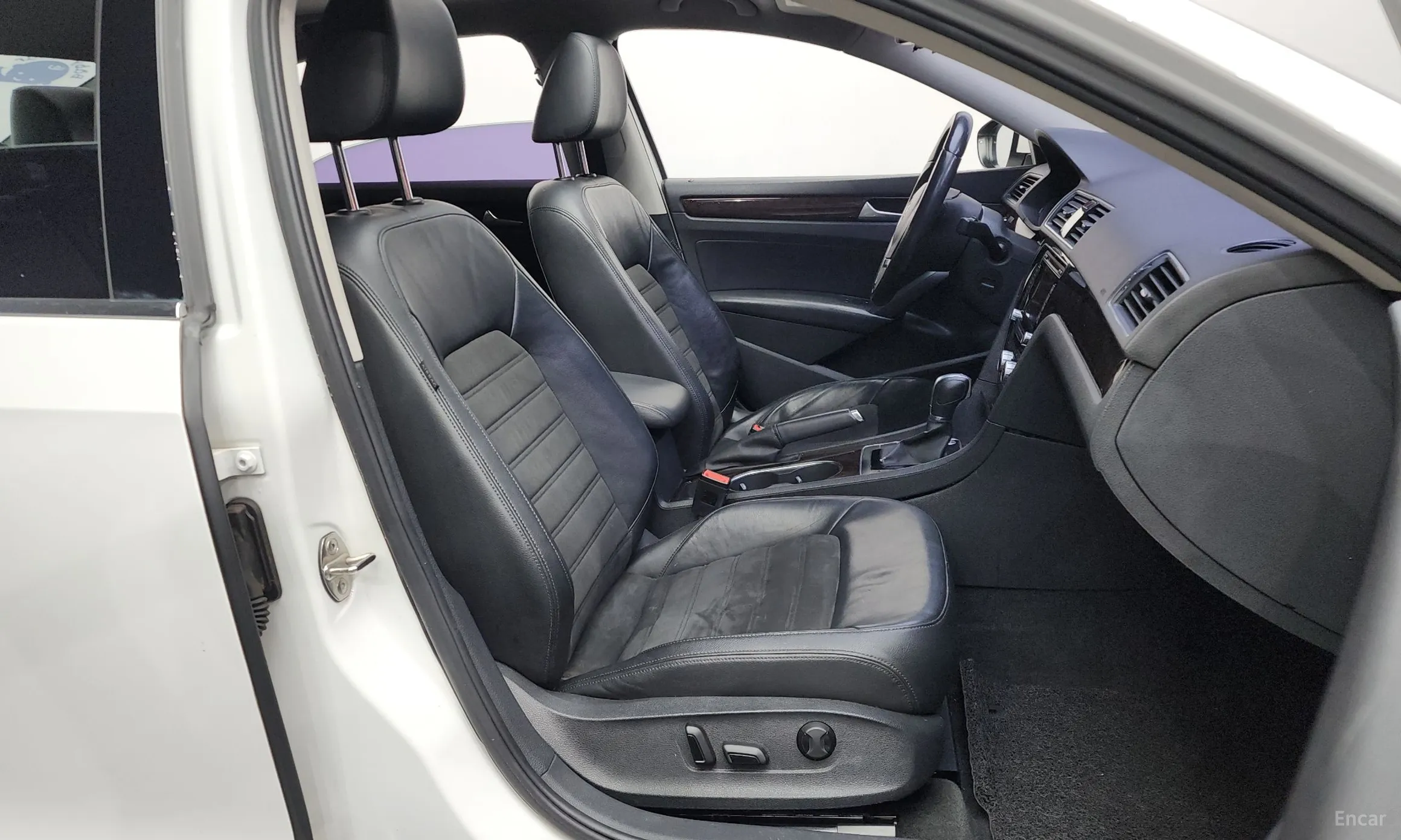 Volkswagen The New Passat превью 11