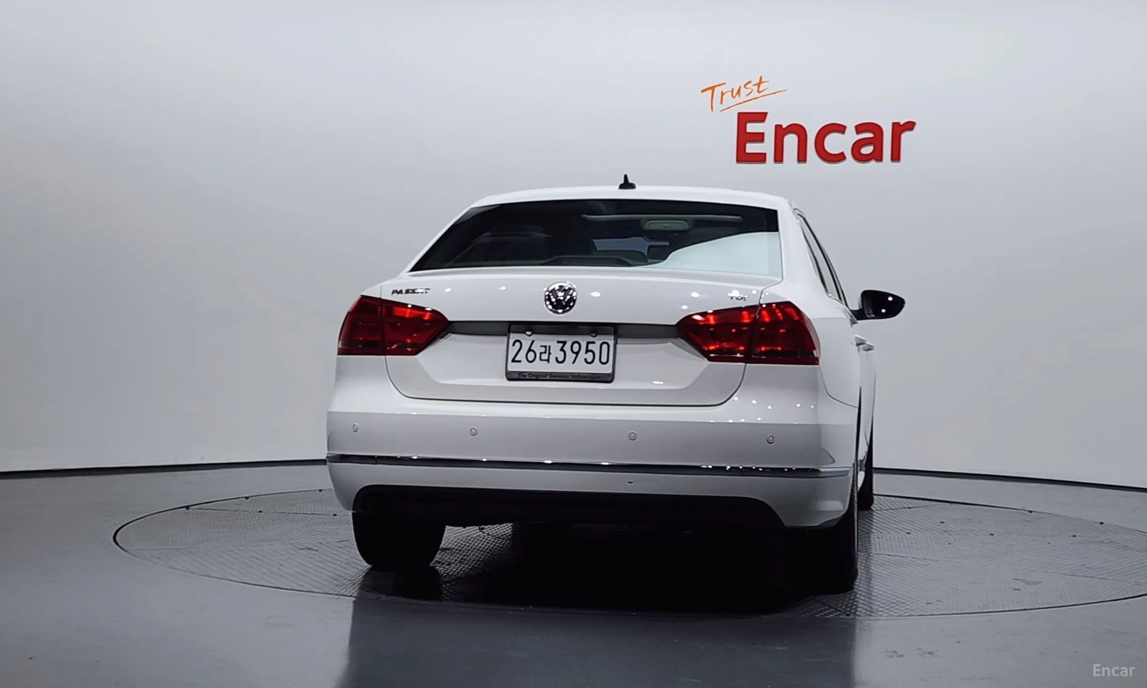 Volkswagen The New Passat превью 4
