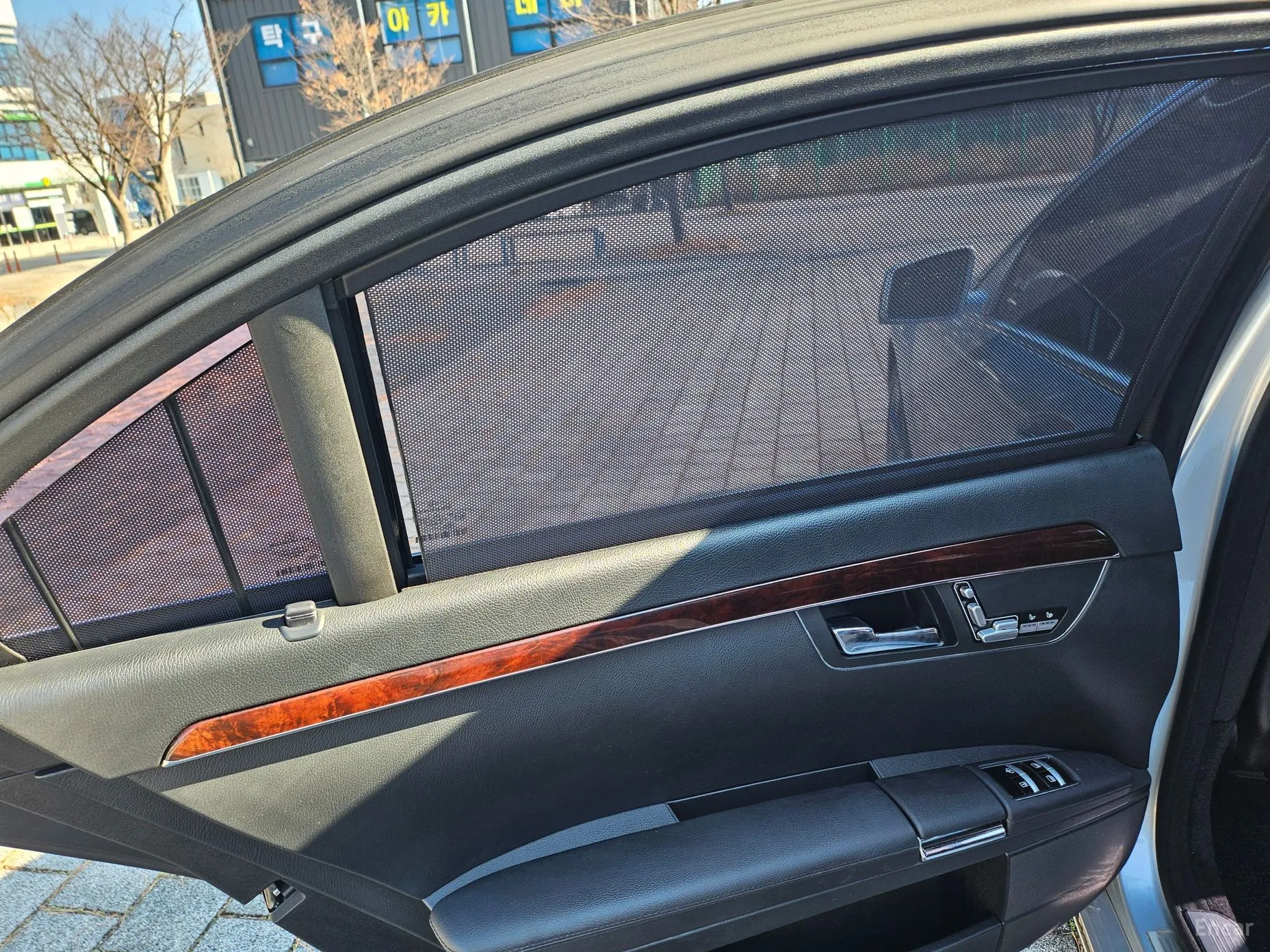 Mercedes Benz S-Class W221 превью 11