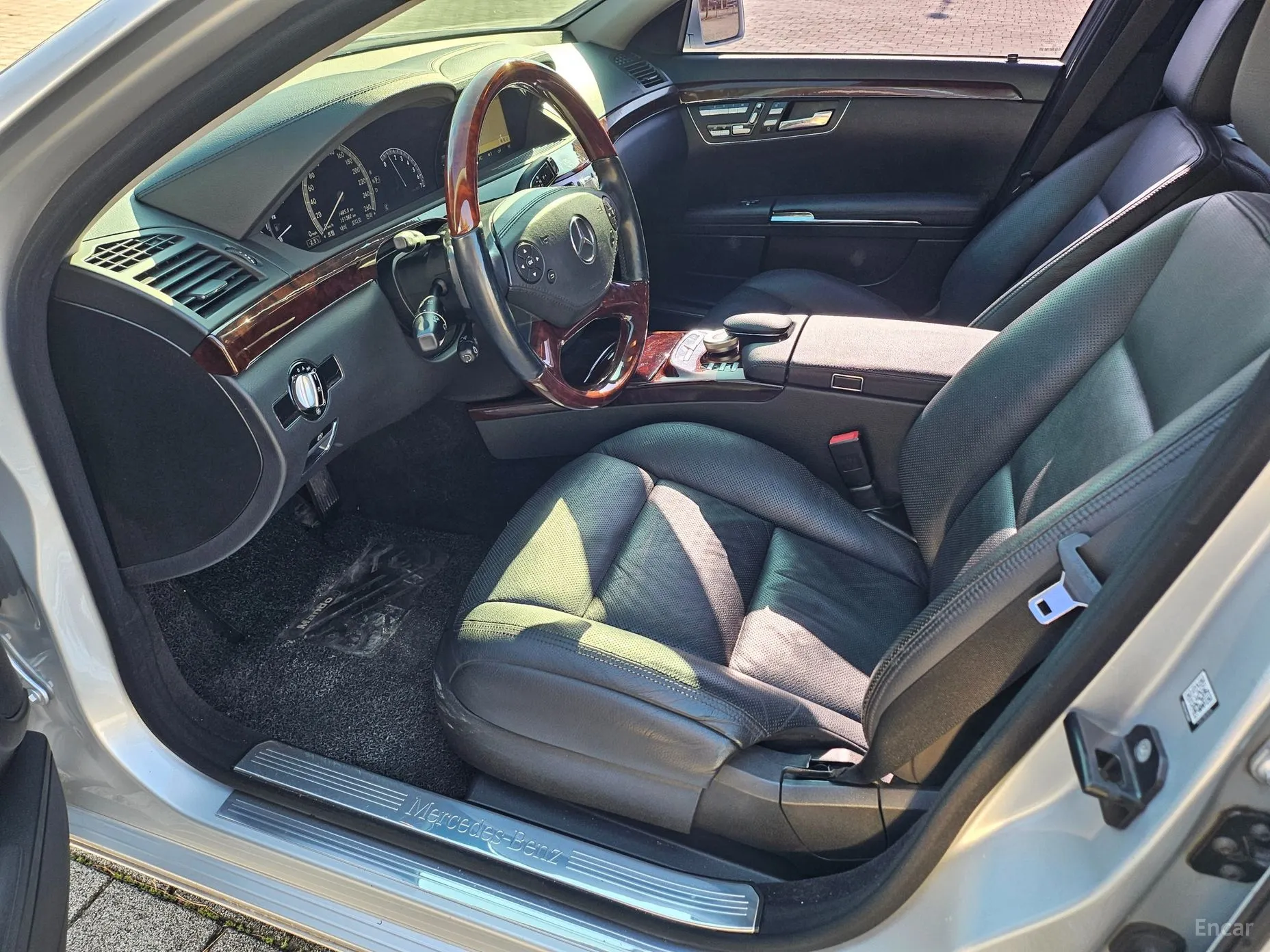 Mercedes Benz S-Class W221 превью 12