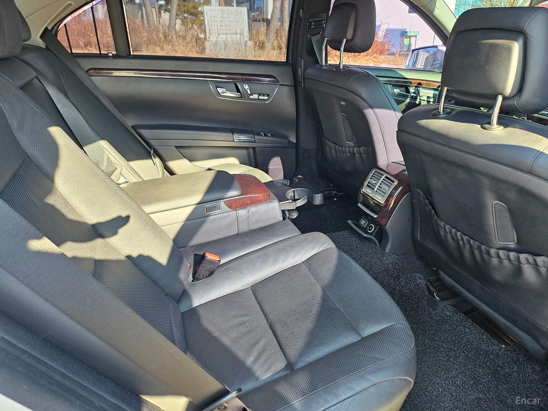 Mercedes Benz S-Class W221 превью 16