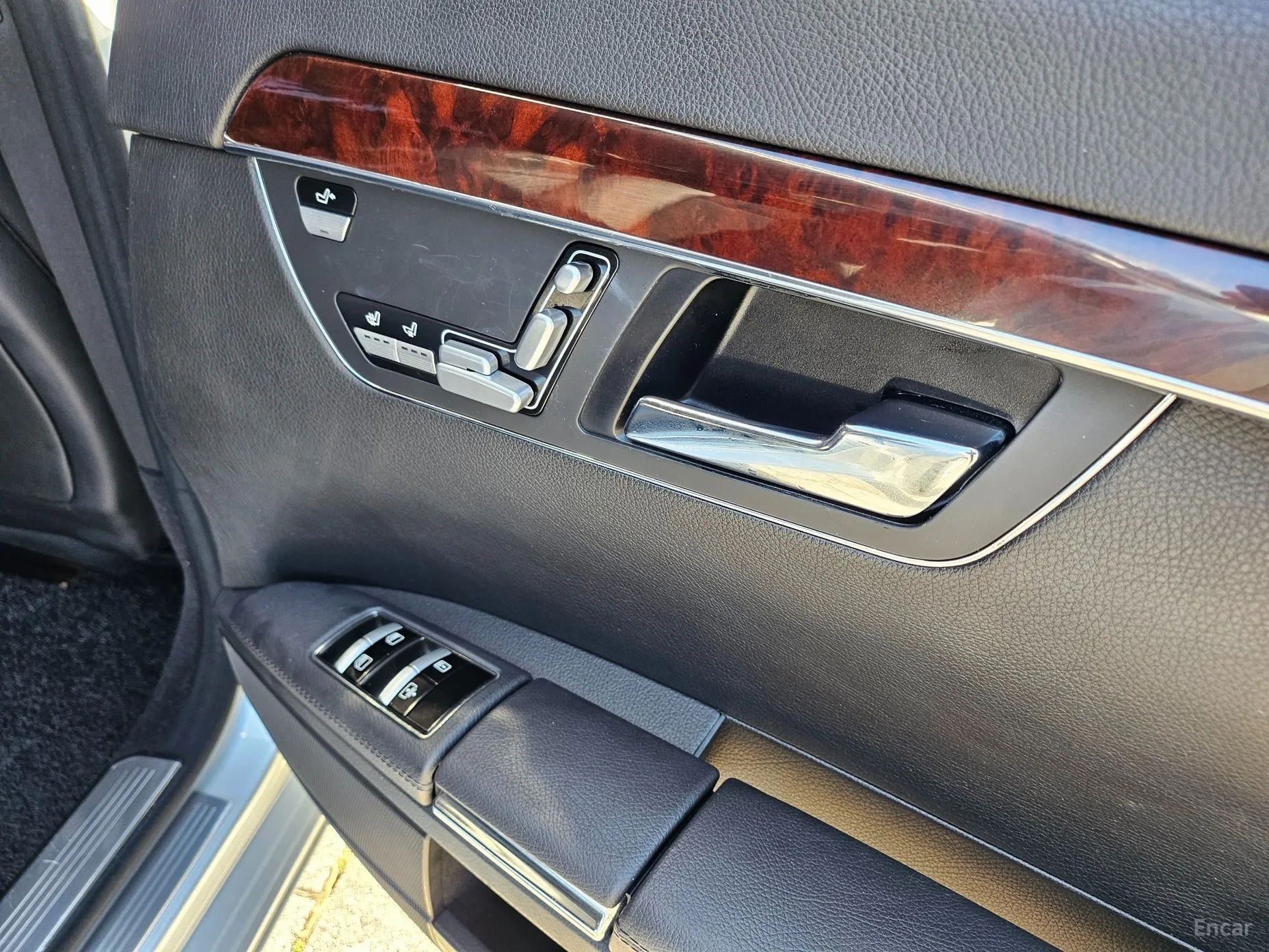 Mercedes Benz S-Class W221 превью 17