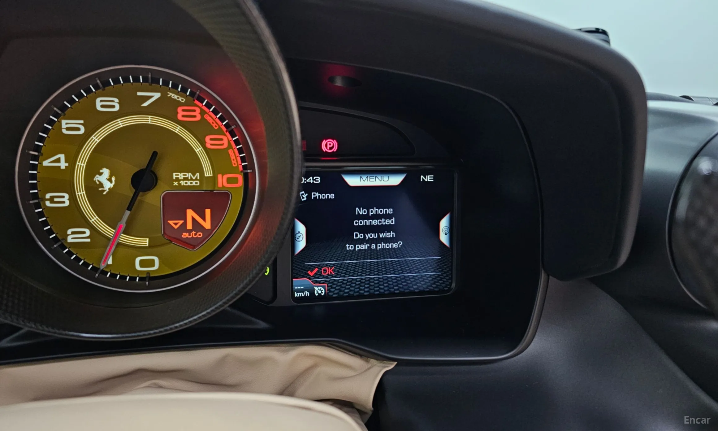 Ferrari F8 Spider превью 17