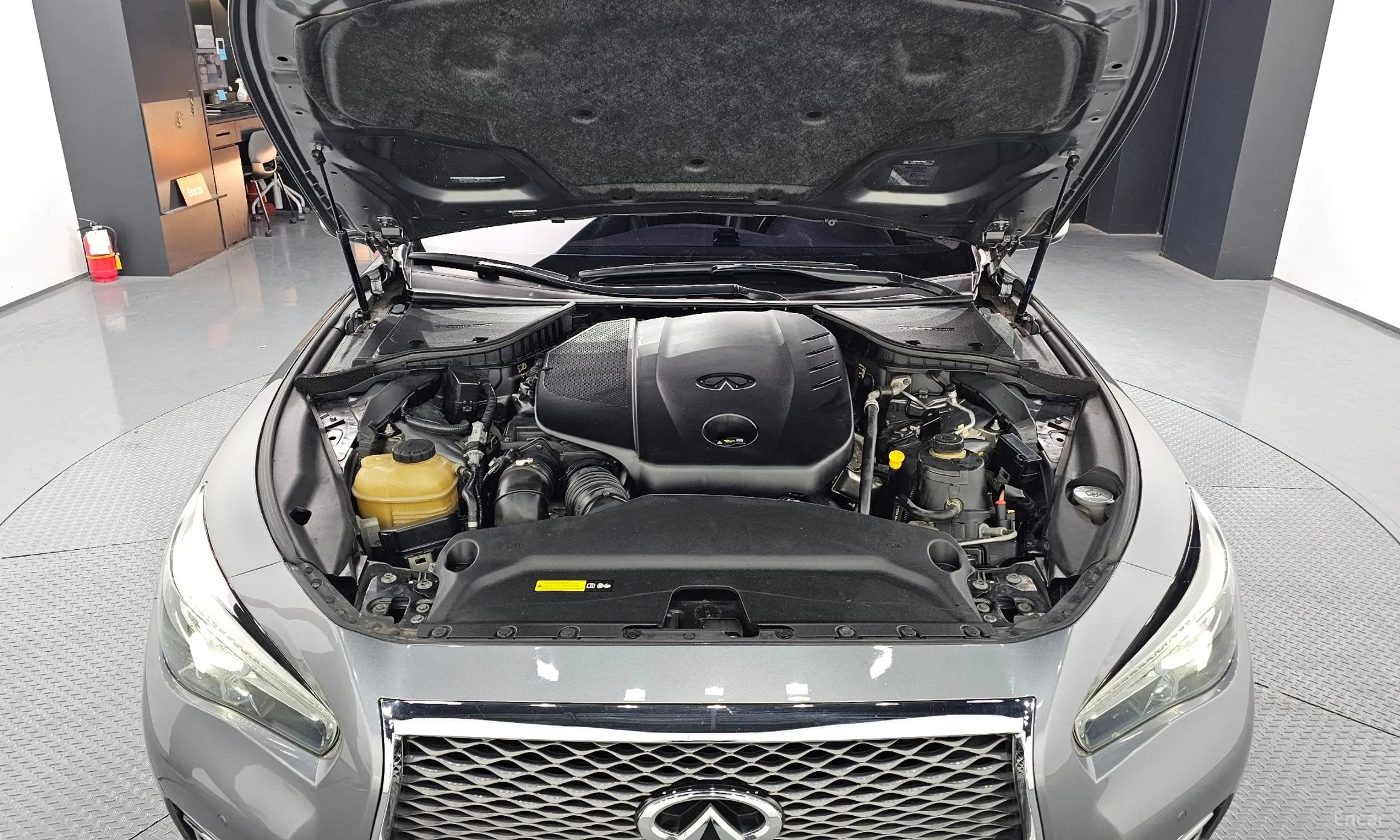 Infiniti Q50 превью 6
