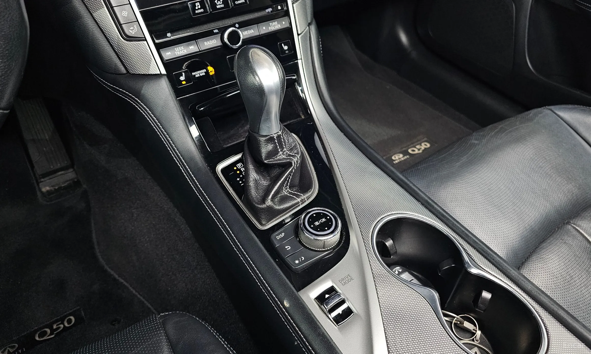 Infiniti Q50 превью 9