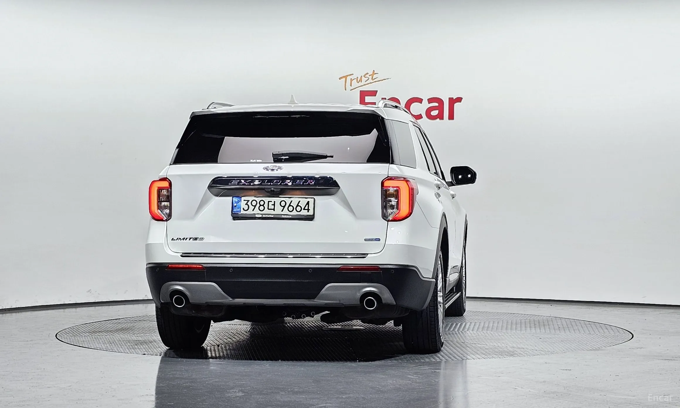 Ford Explorer 6th Generation превью 4