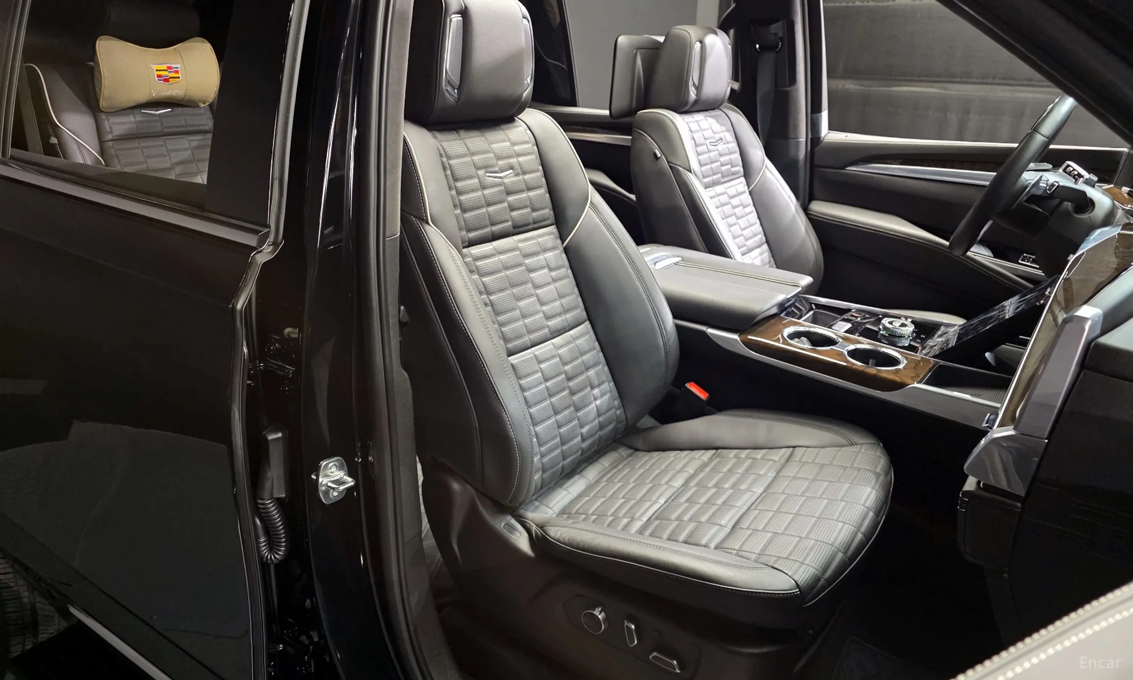 Cadillac Escalade 5th Generation превью 10
