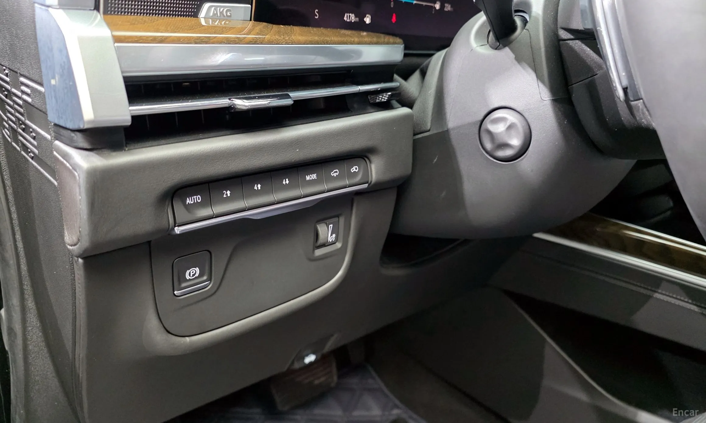 Cadillac Escalade 5th Generation превью 15