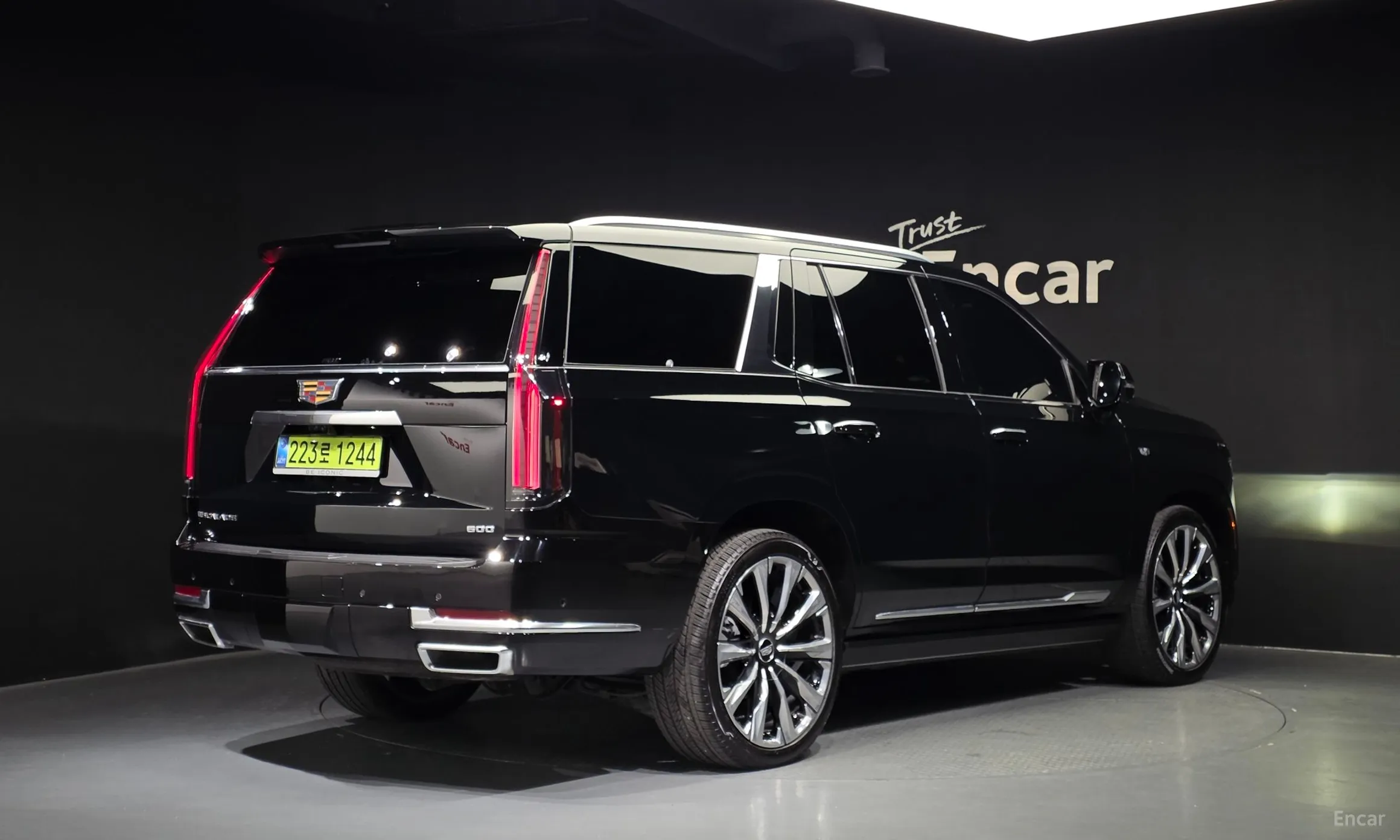Cadillac Escalade 5th Generation