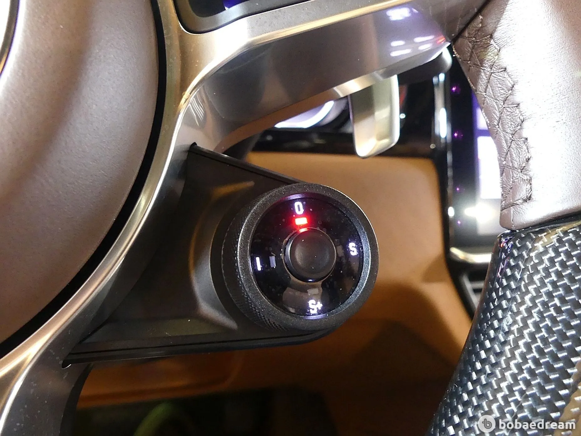 Porsche Cayenne (PO536) превью 15