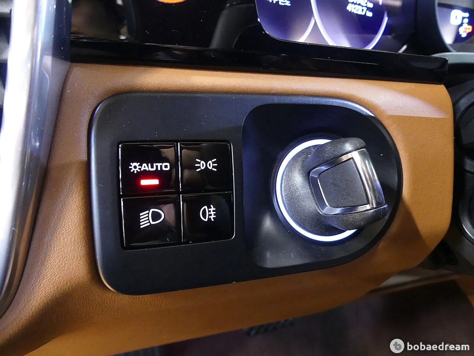 Porsche Cayenne (PO536) превью 16