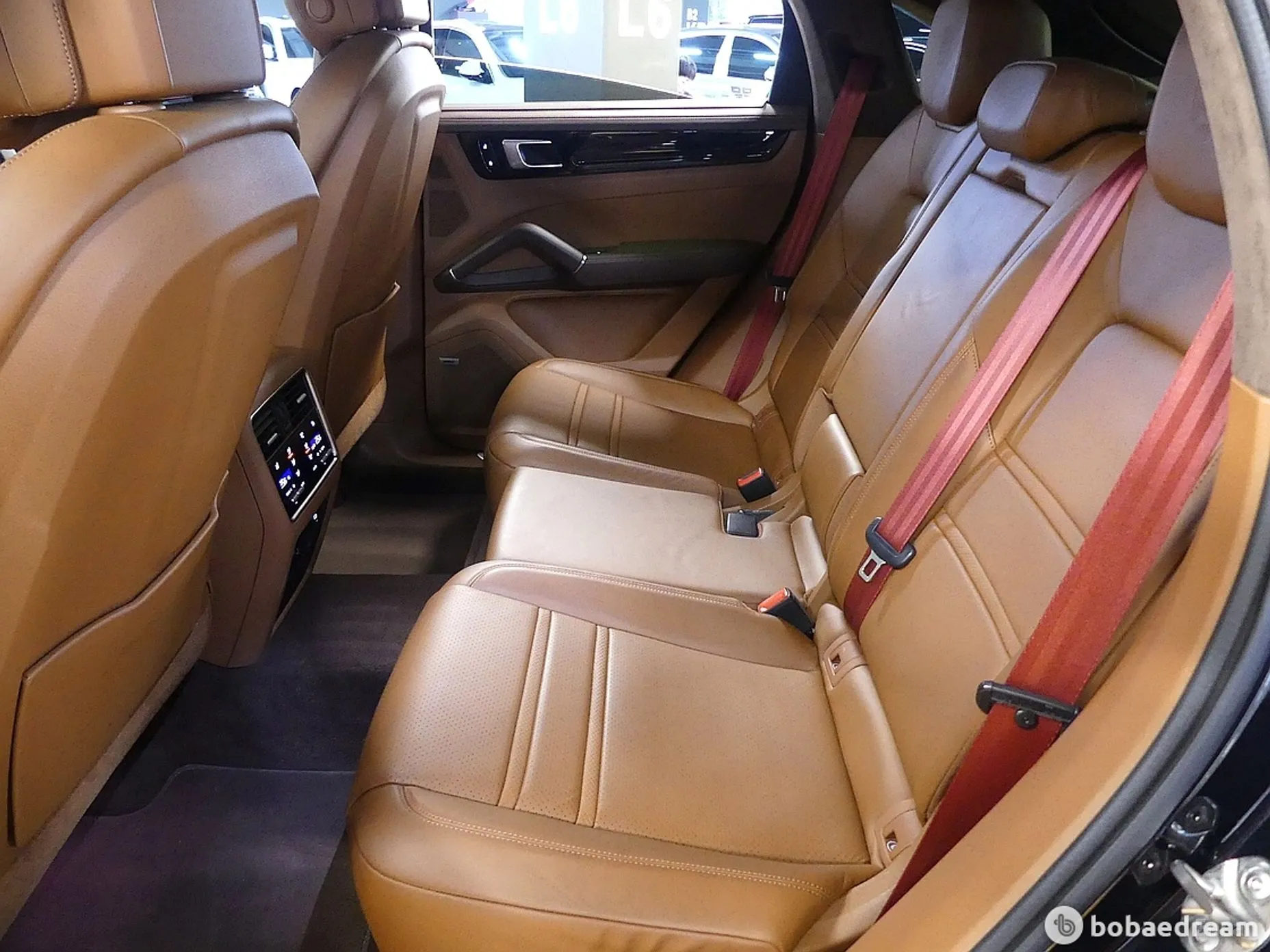 Porsche Cayenne (PO536) превью 19