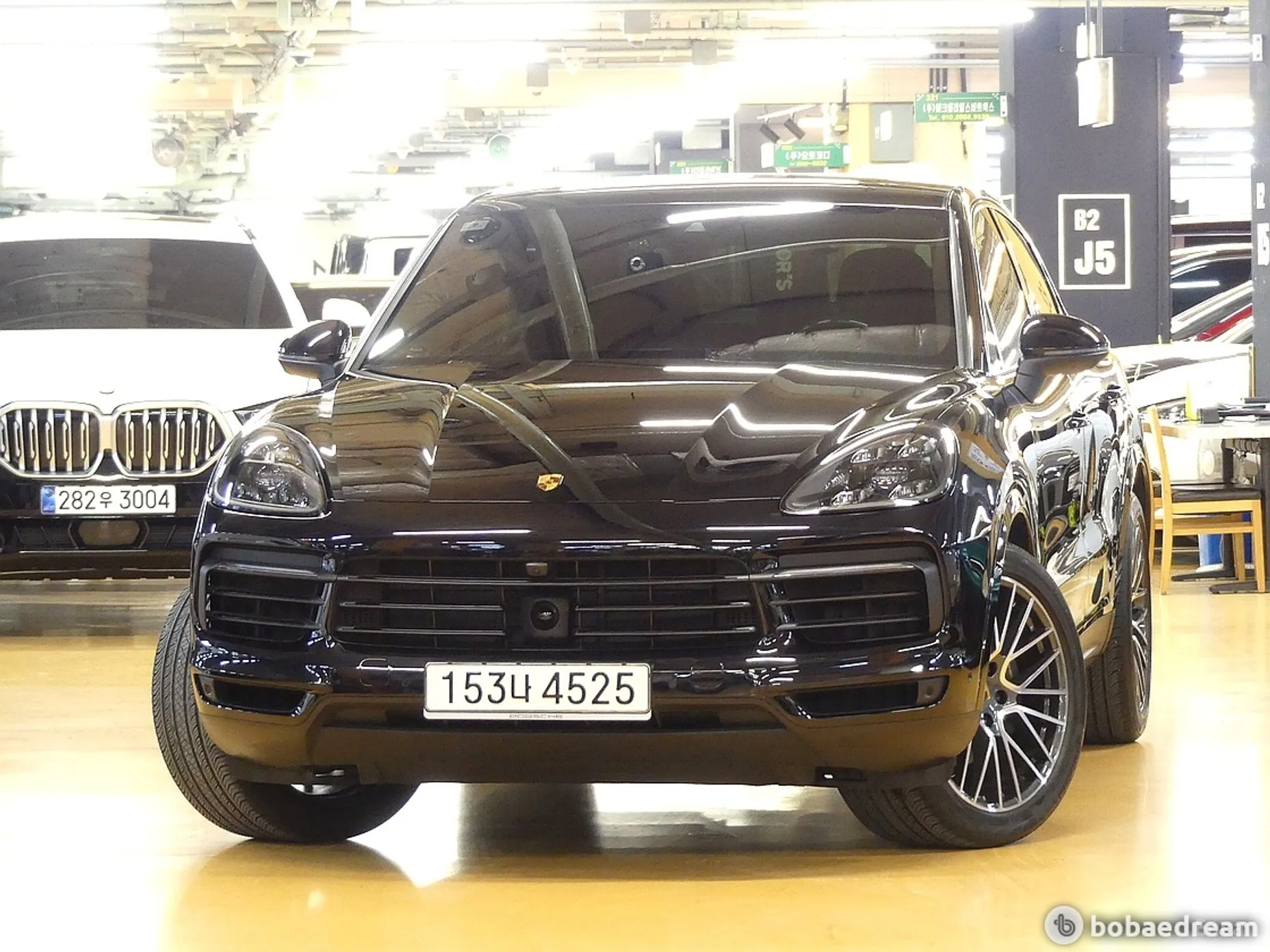 Porsche Cayenne (PO536) превью 3