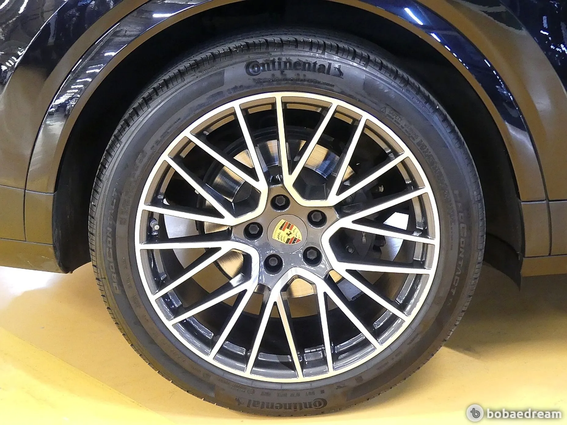 Porsche Cayenne (PO536) превью 5