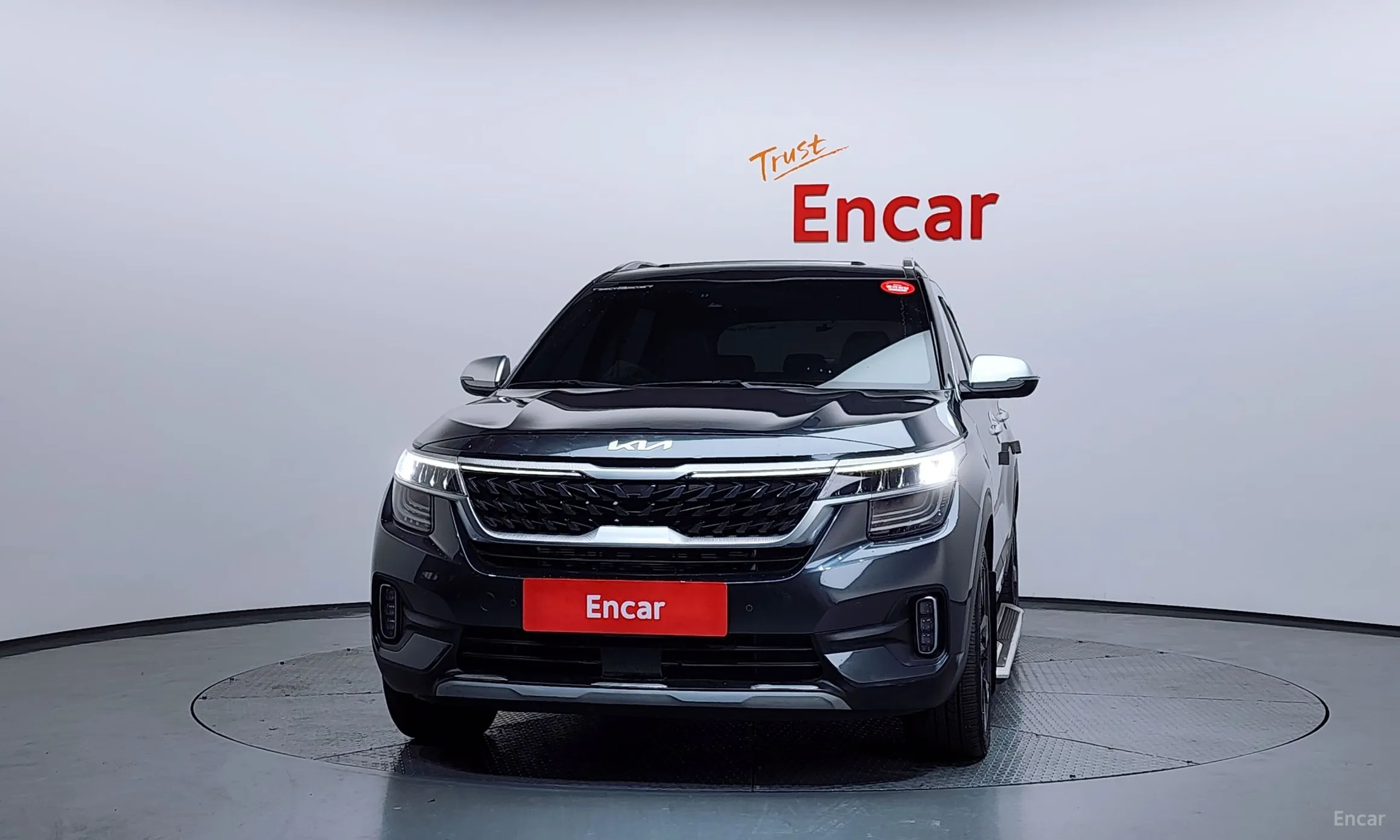 Kia Seltos превью 3