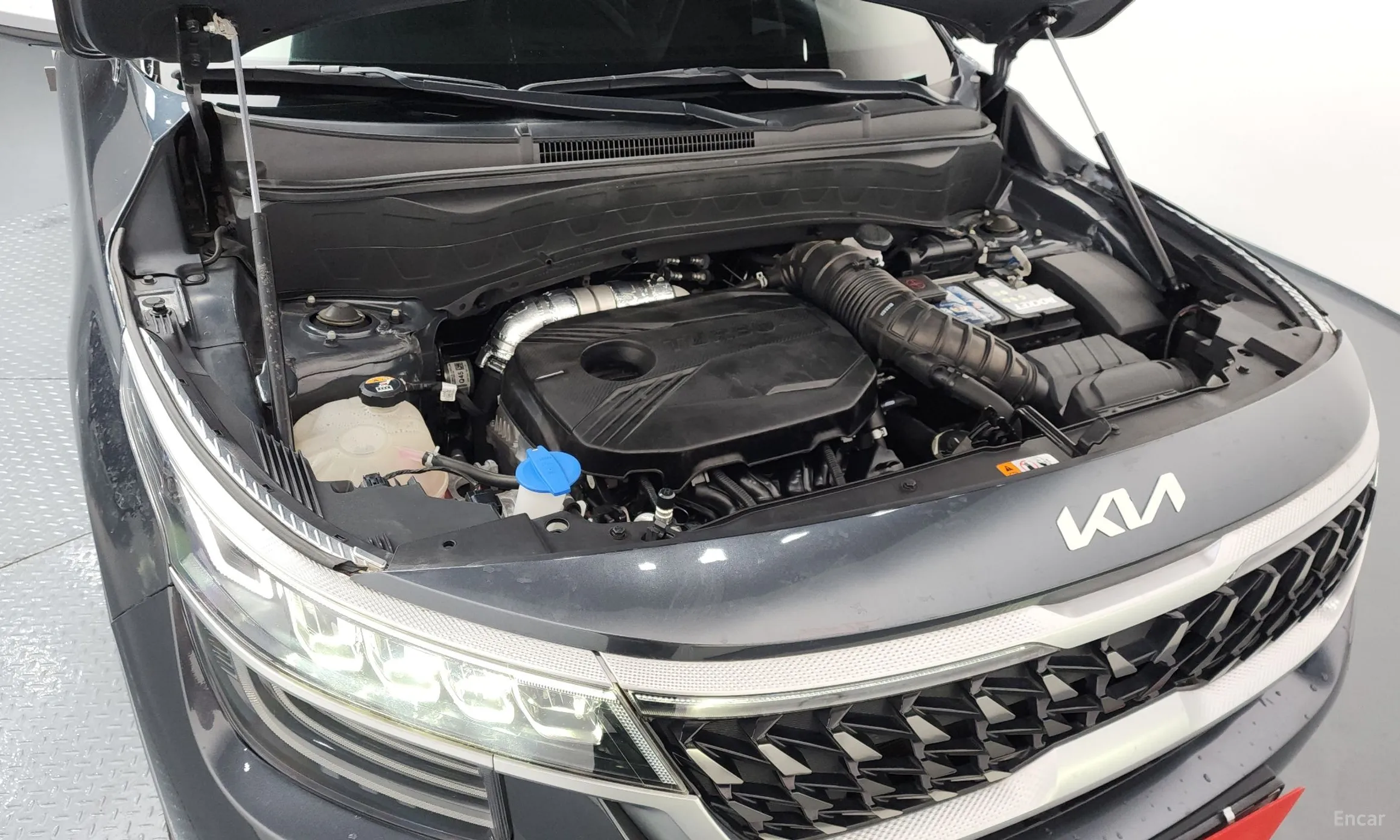 Kia Seltos превью 6