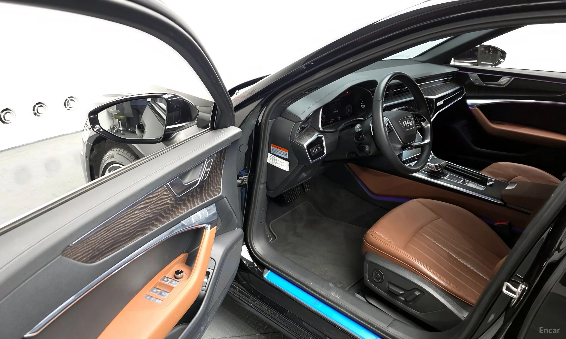 Audi A6 (C8) превью 11
