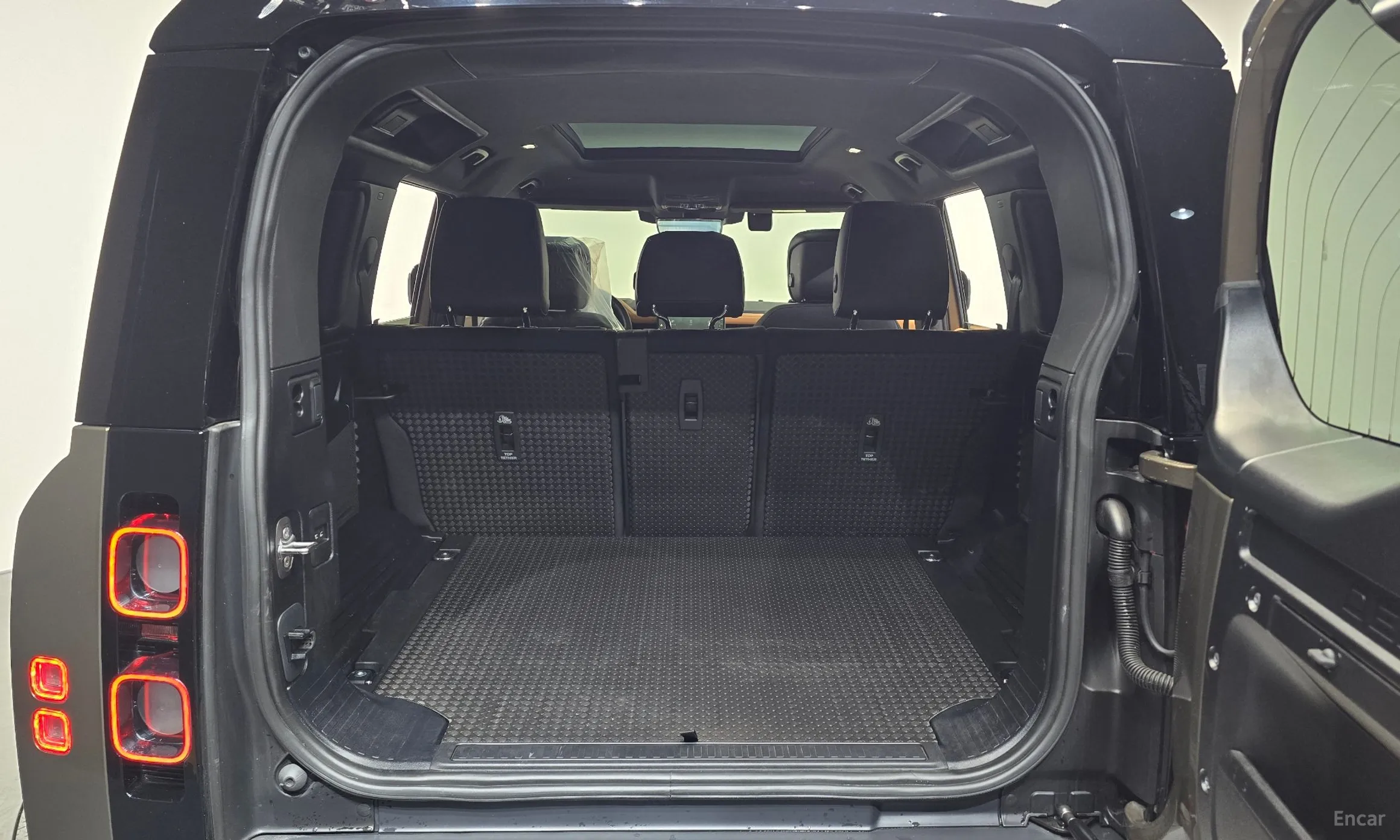 Land Rover Defender (L663) превью 20