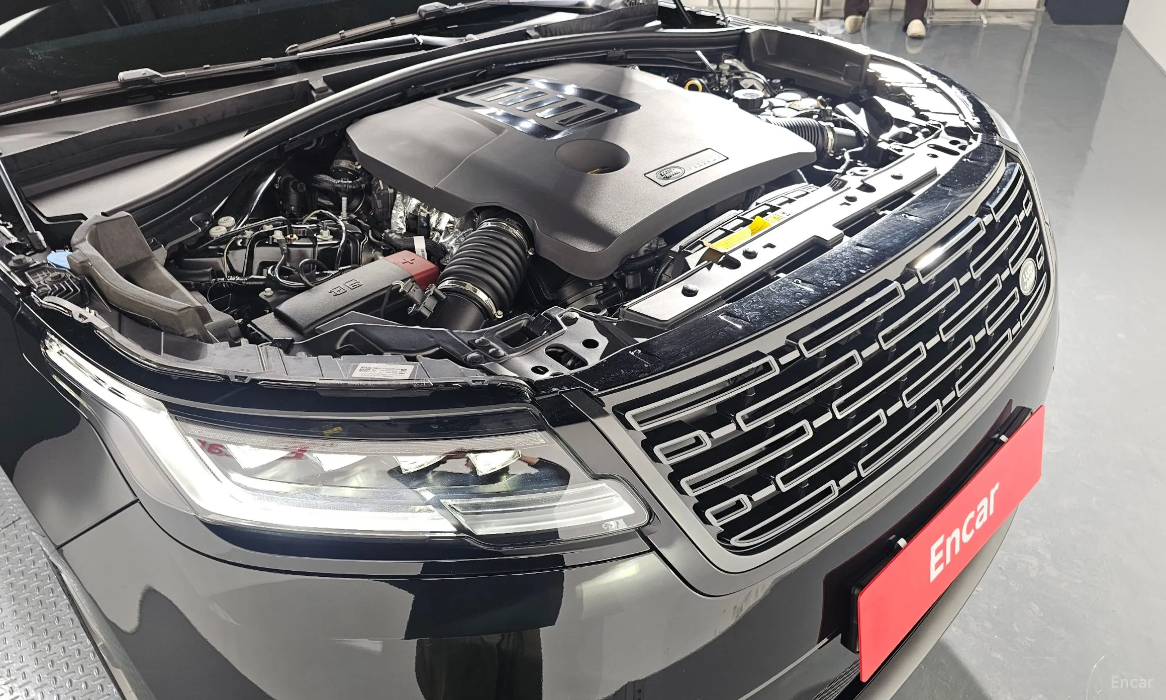 Land Rover Range Rover Bella превью 6