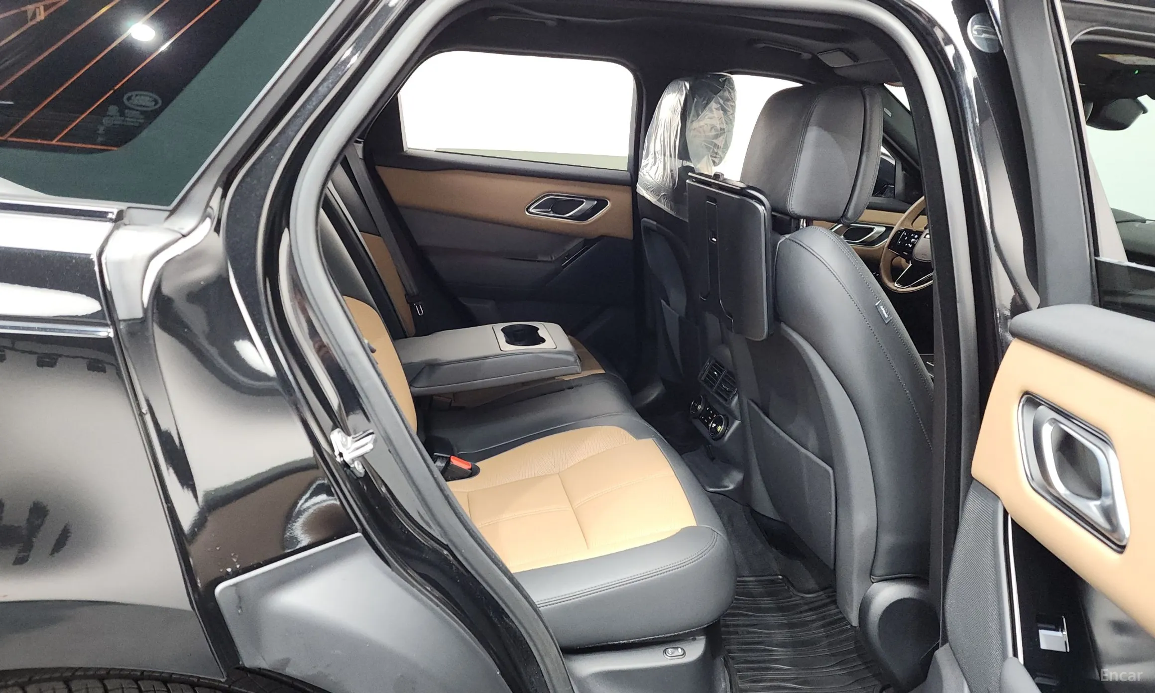 Land Rover Range Rover Bella превью 12