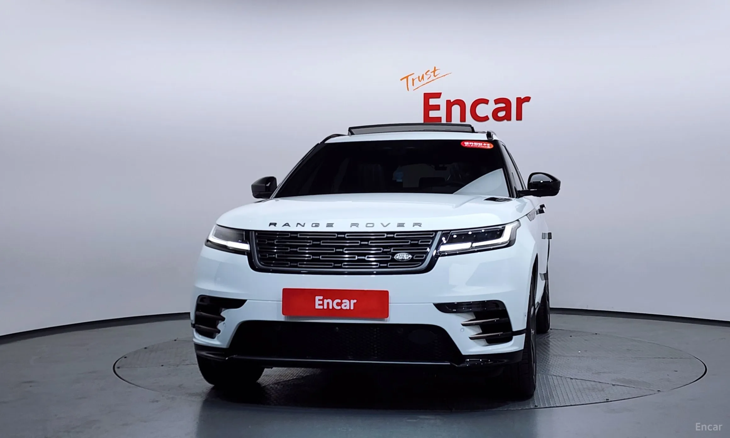 Land Rover Range Rover Bella превью 3