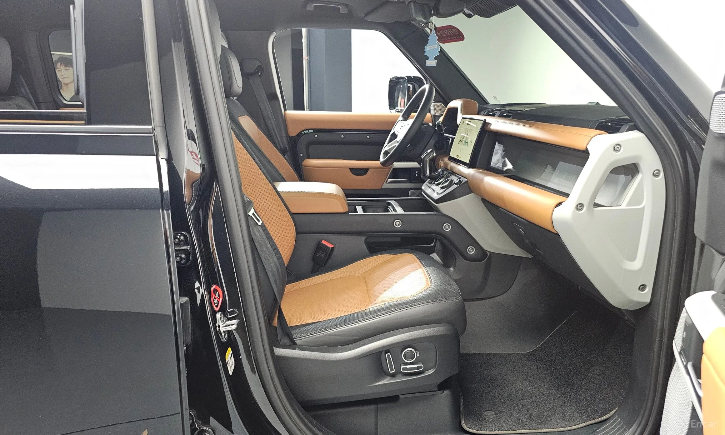 Land Rover Defender (L663) превью 11
