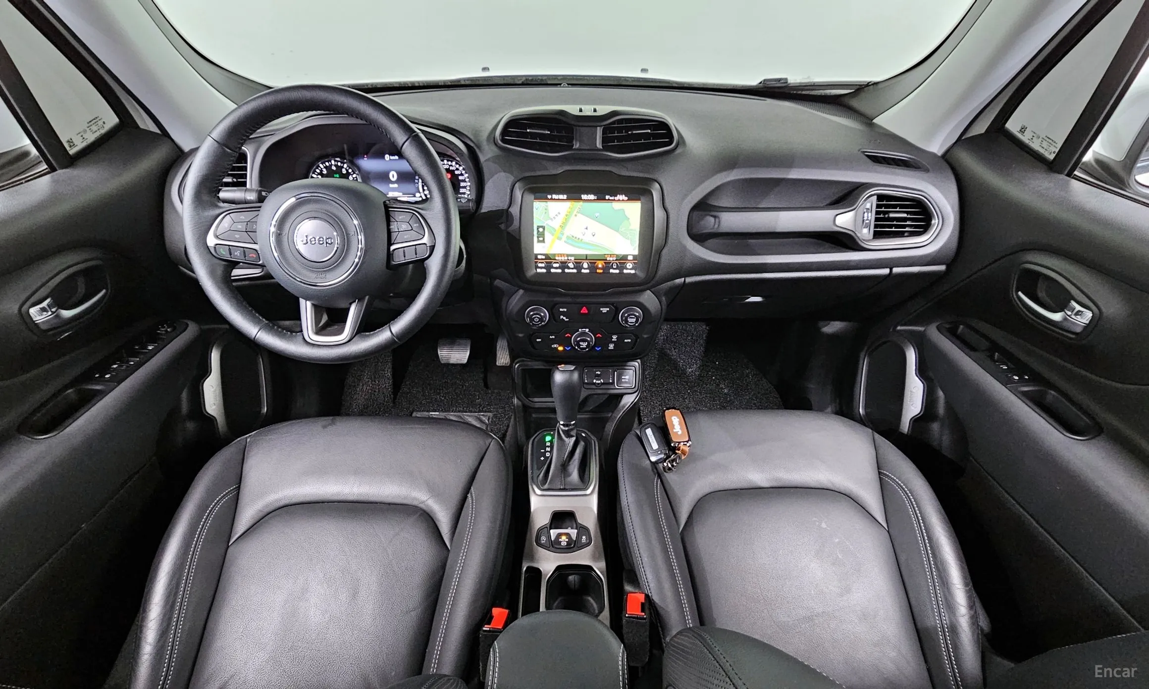 Jeep Renegade превью 7