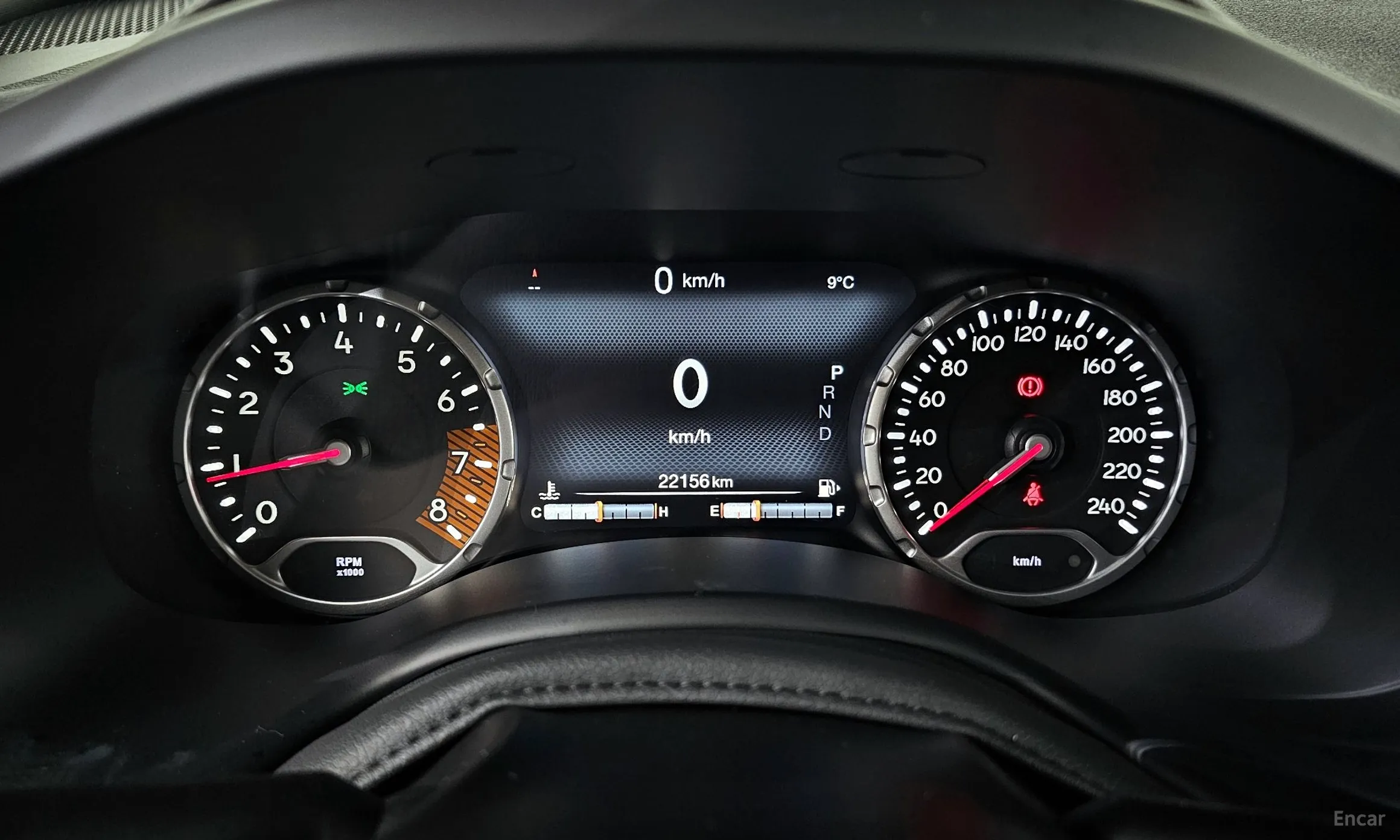 Jeep Renegade превью 8