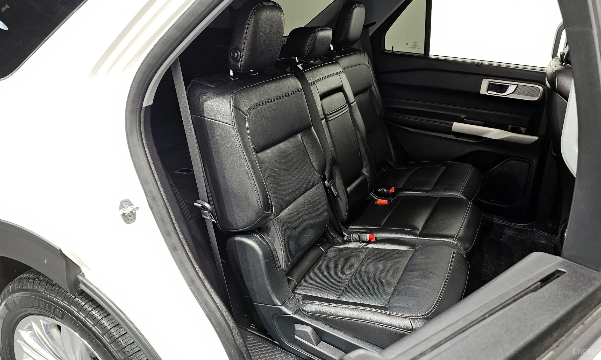 Ford Explorer 6th Generation превью 12
