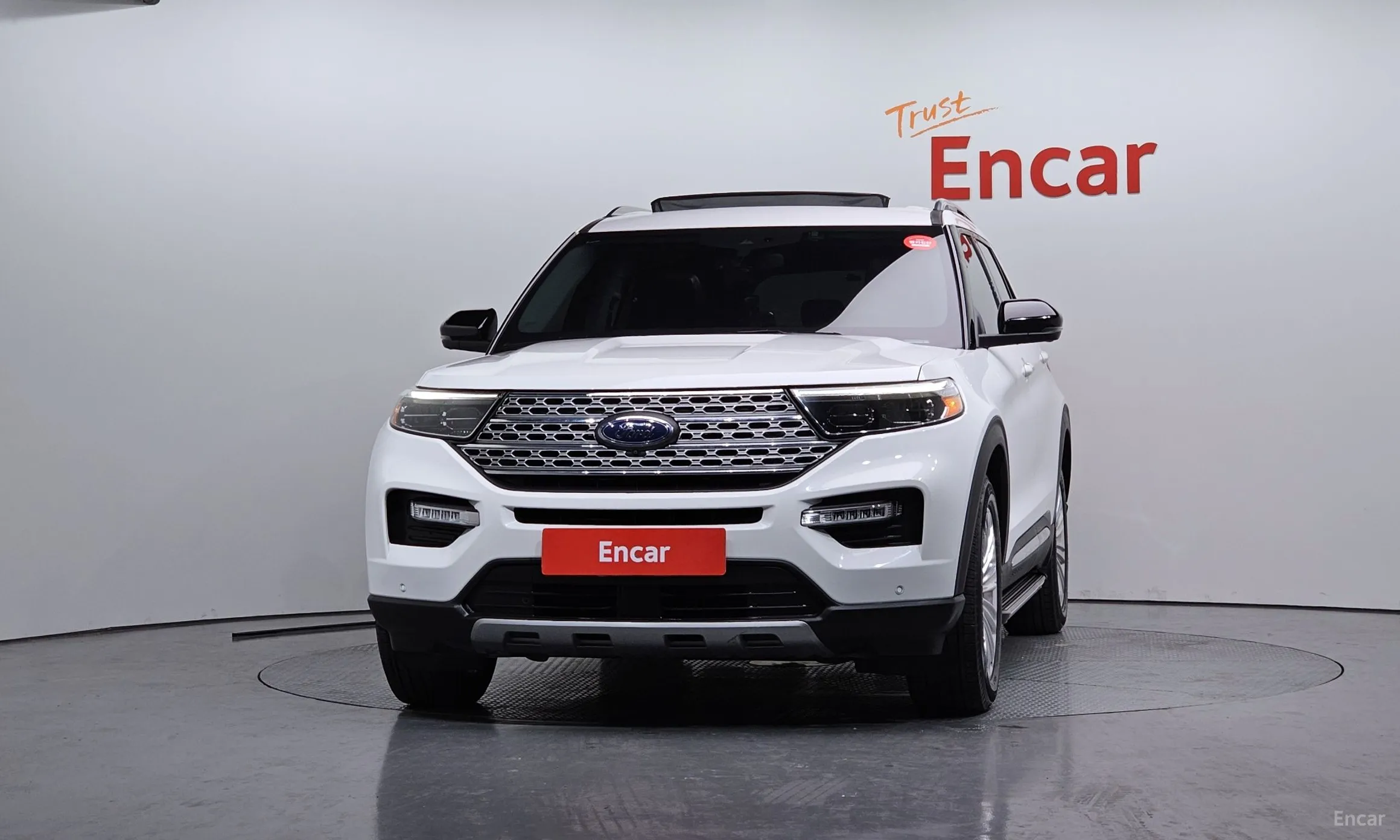 Ford Explorer 6th Generation превью 3