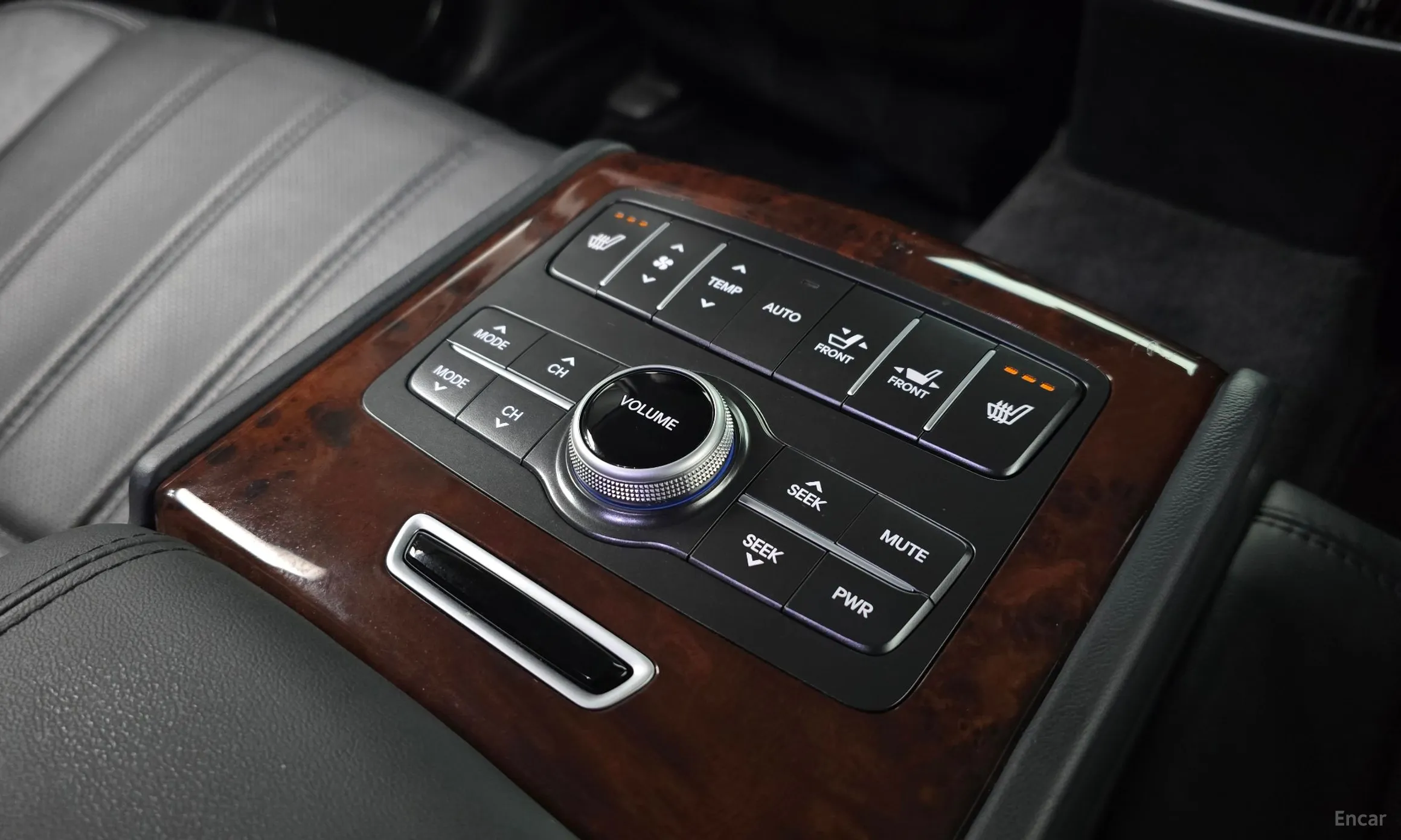 Hyundai Equus (new) превью 19