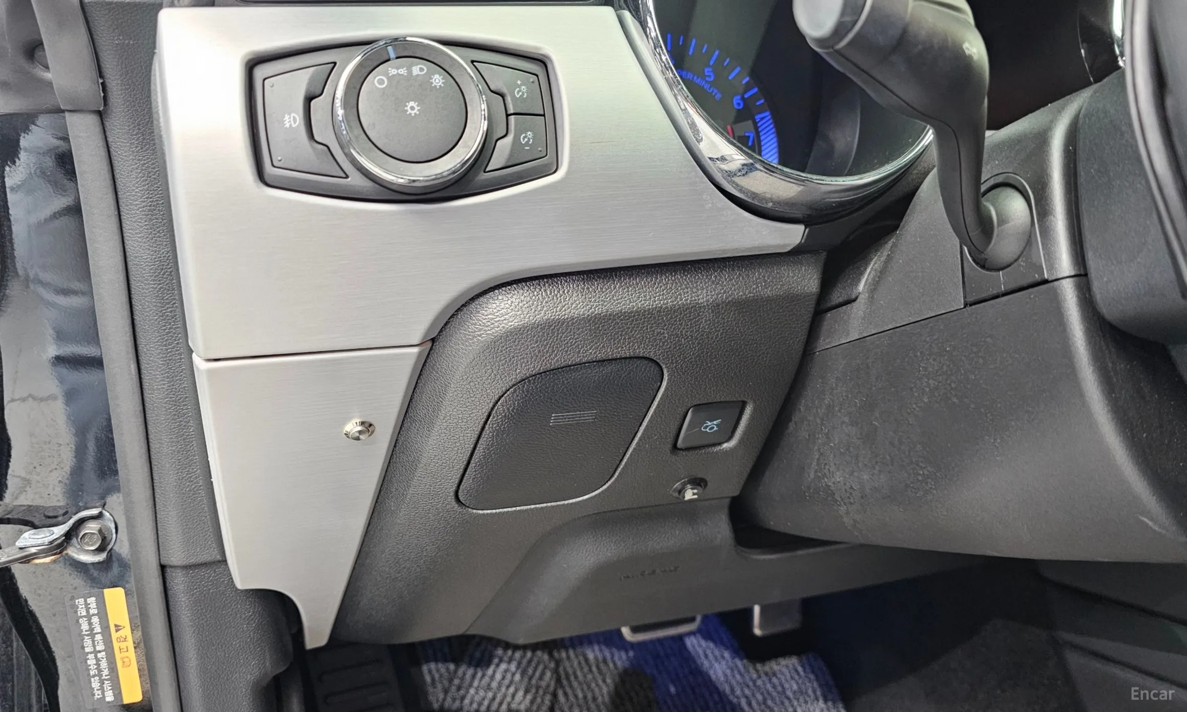 Ford Mustang превью 18