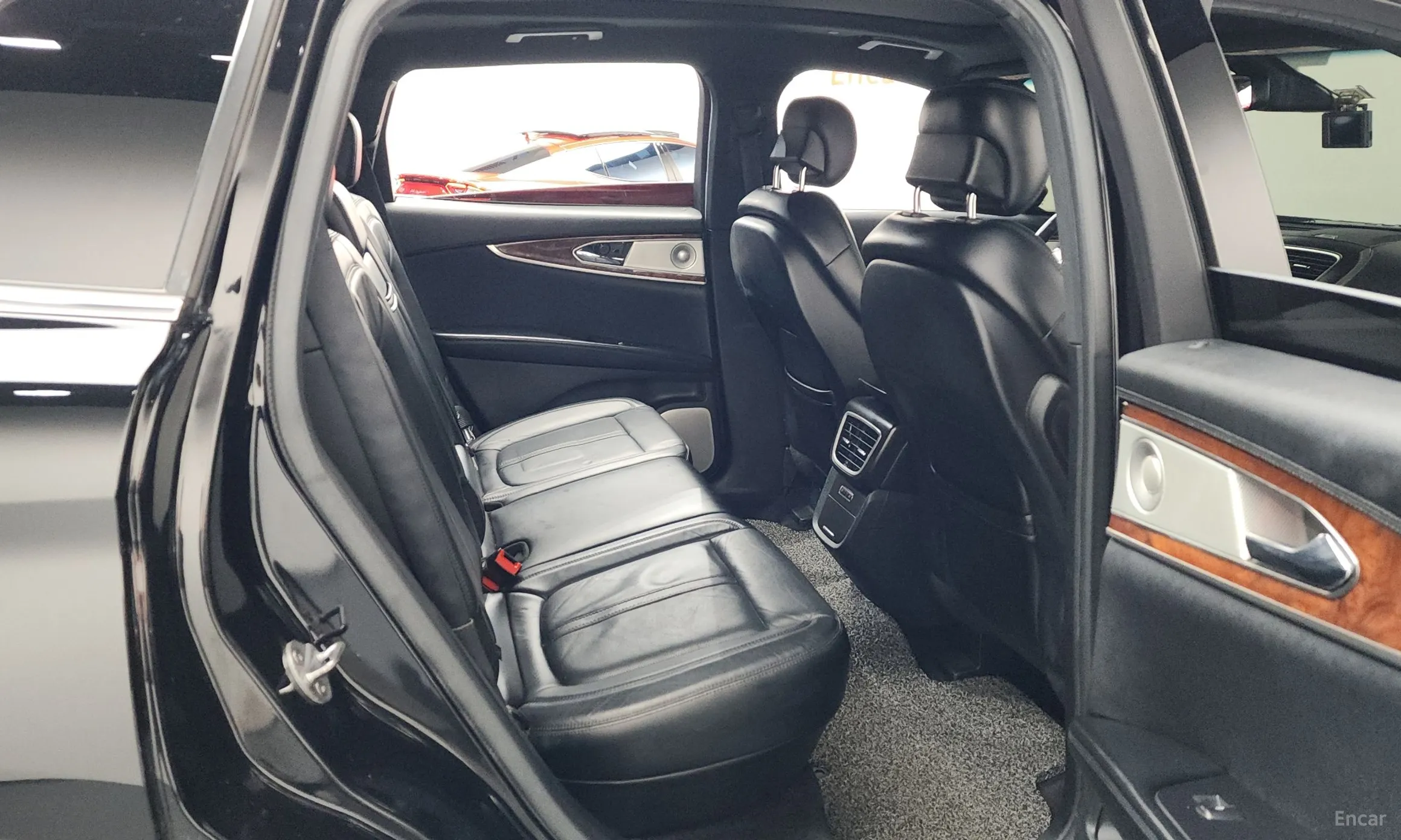 Lincoln MKX 2nd Generation превью 12