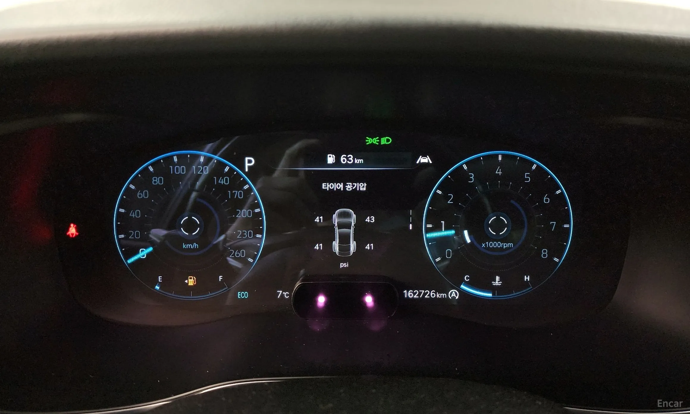 Genesis G70 превью 8