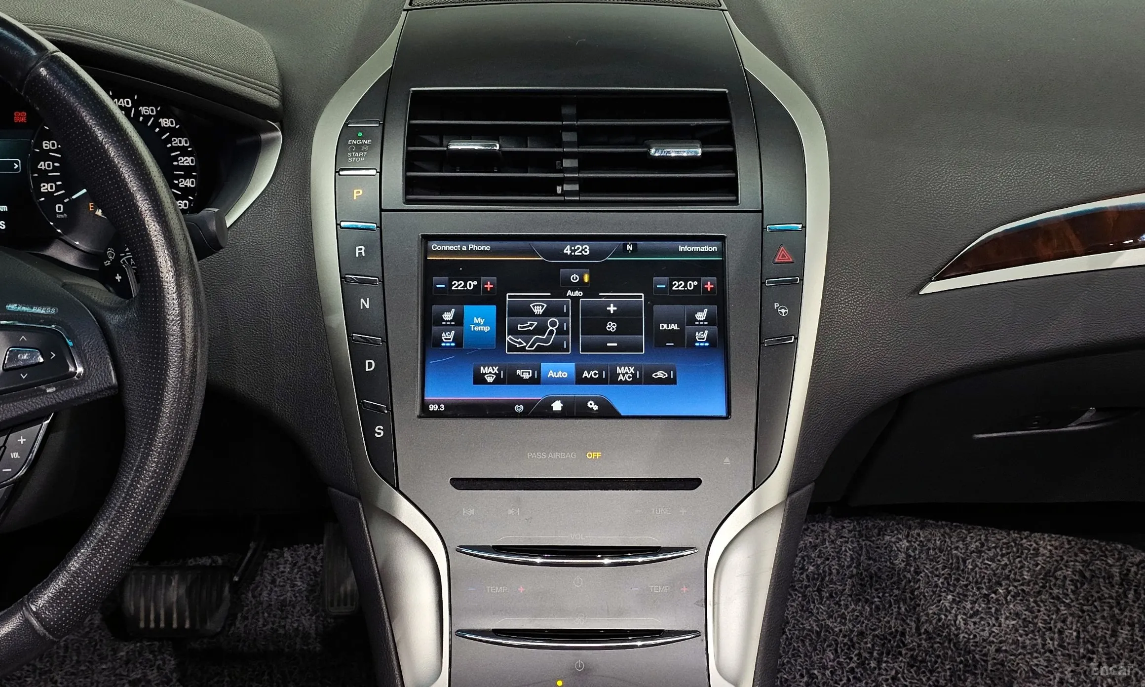 Lincoln New MKZ превью 14