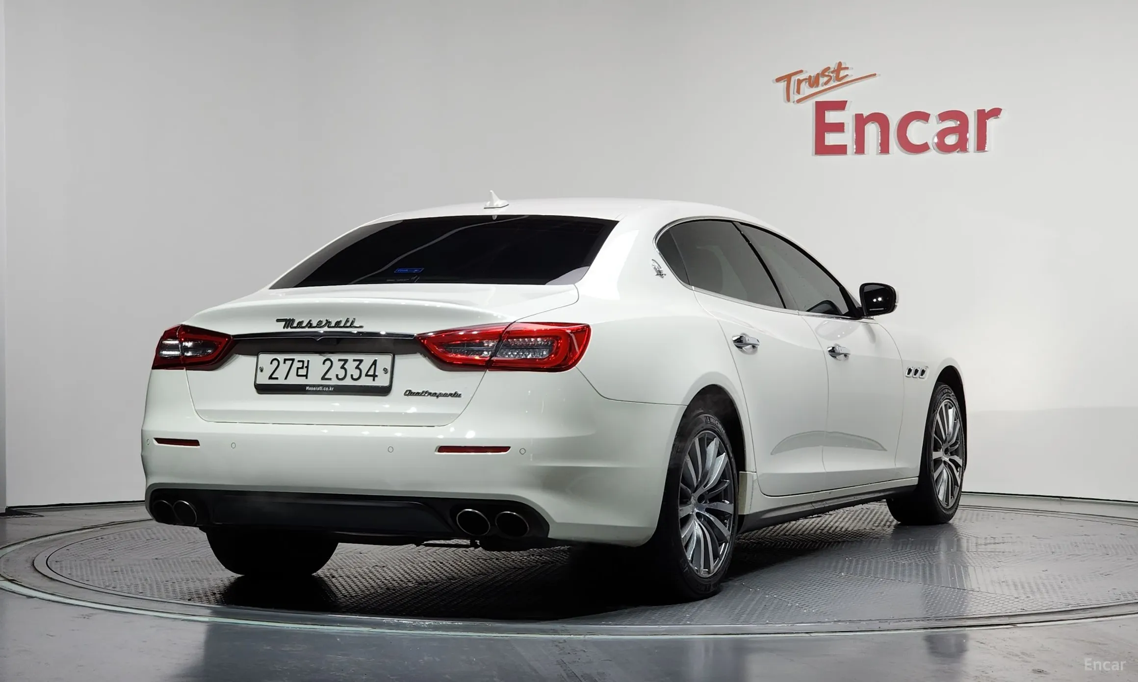 Maserati Quattroporte