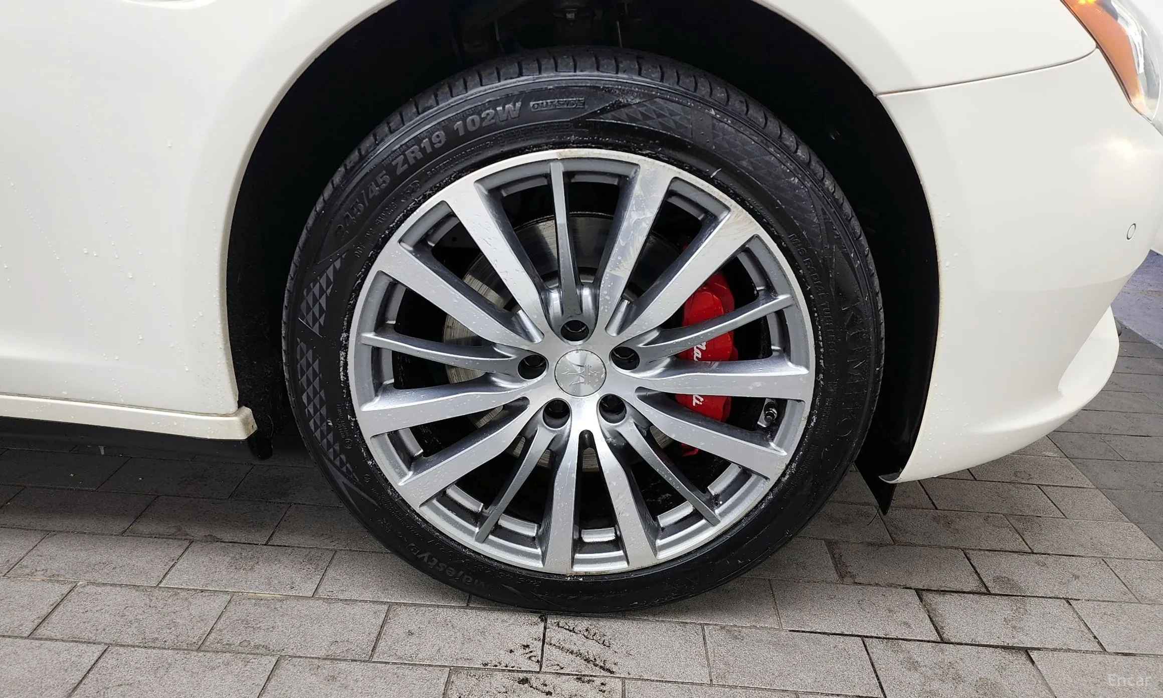 Maserati Quattroporte превью 5