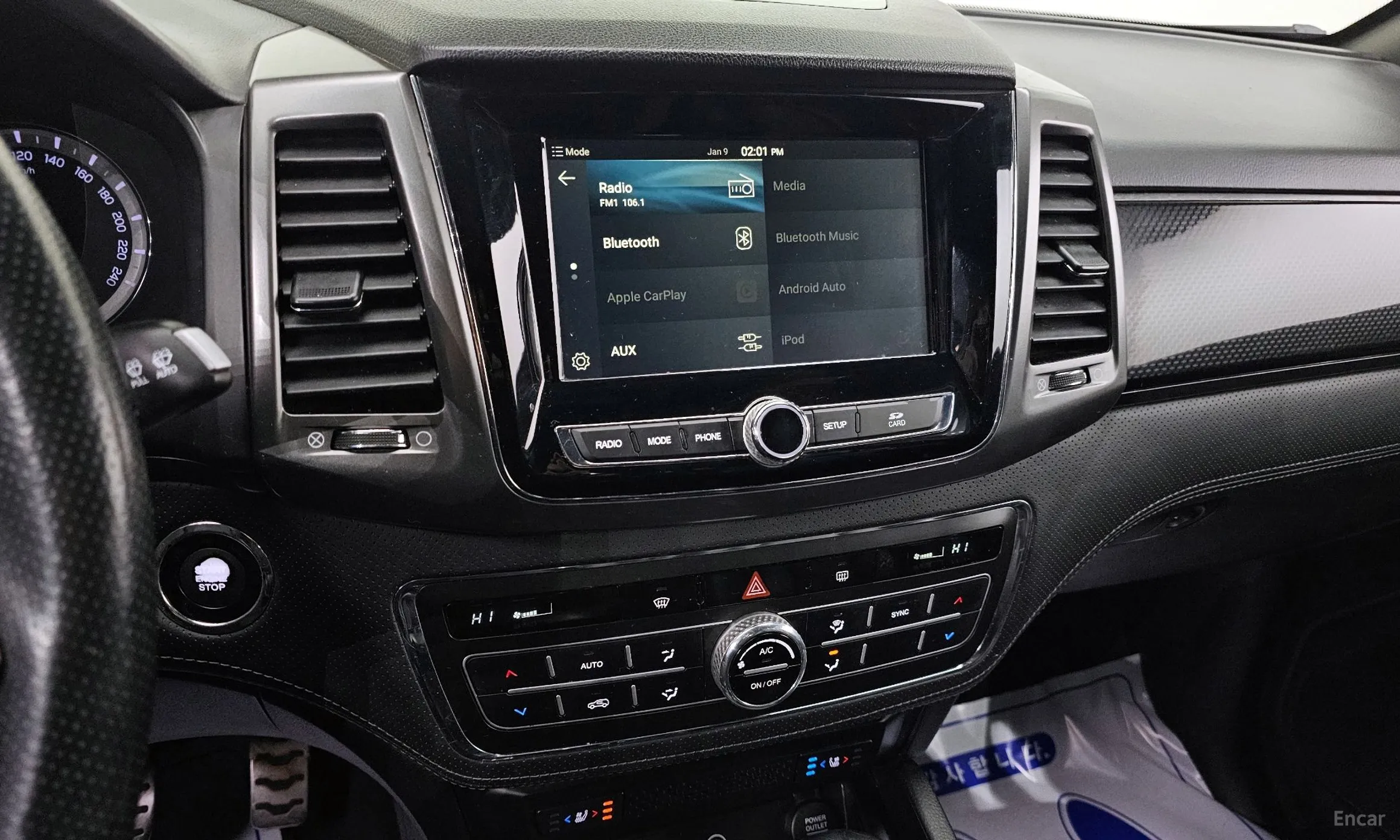 KG Mobility (SsangYong) Rexton Sports превью 17