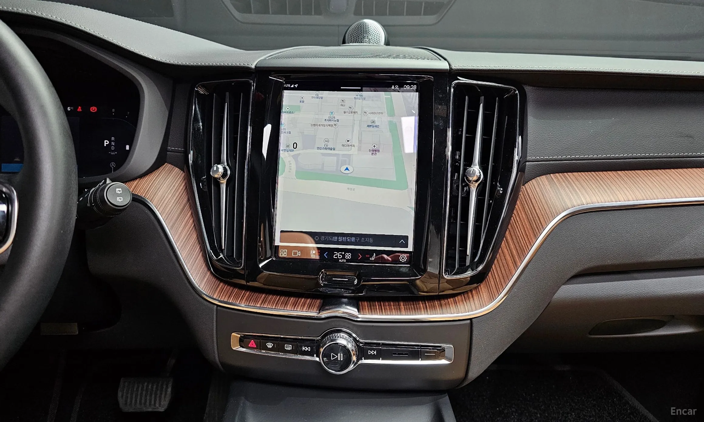 Volvo XC60 Gen 2 превью 19
