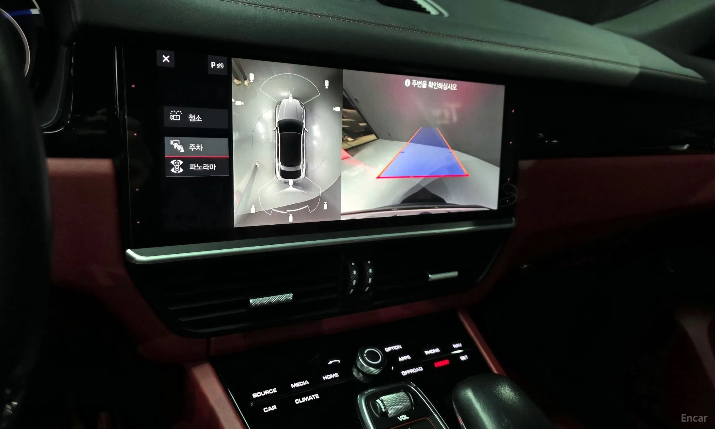 Porsche Cayenne (PO536) превью 16