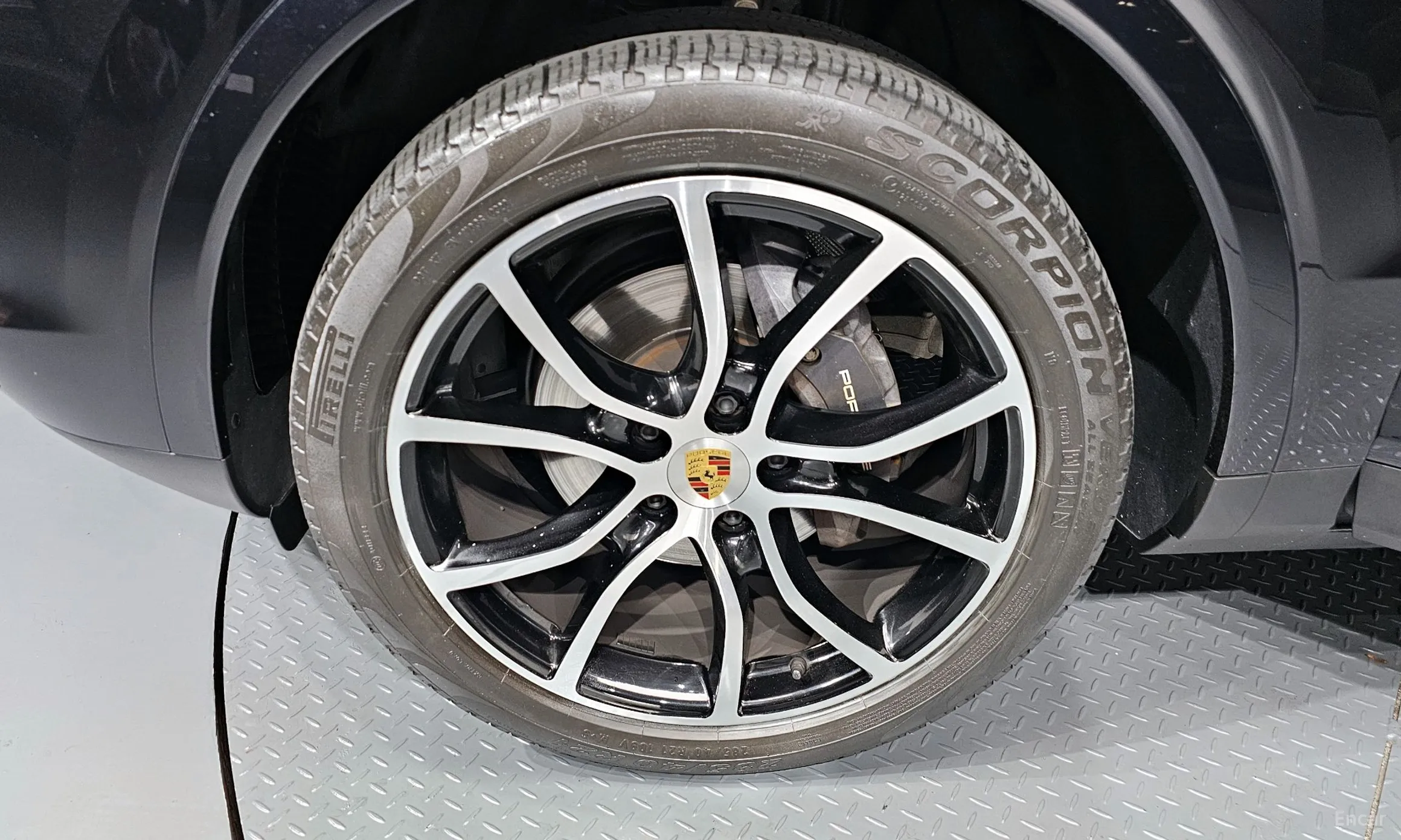 Porsche Cayenne (PO536) превью 5