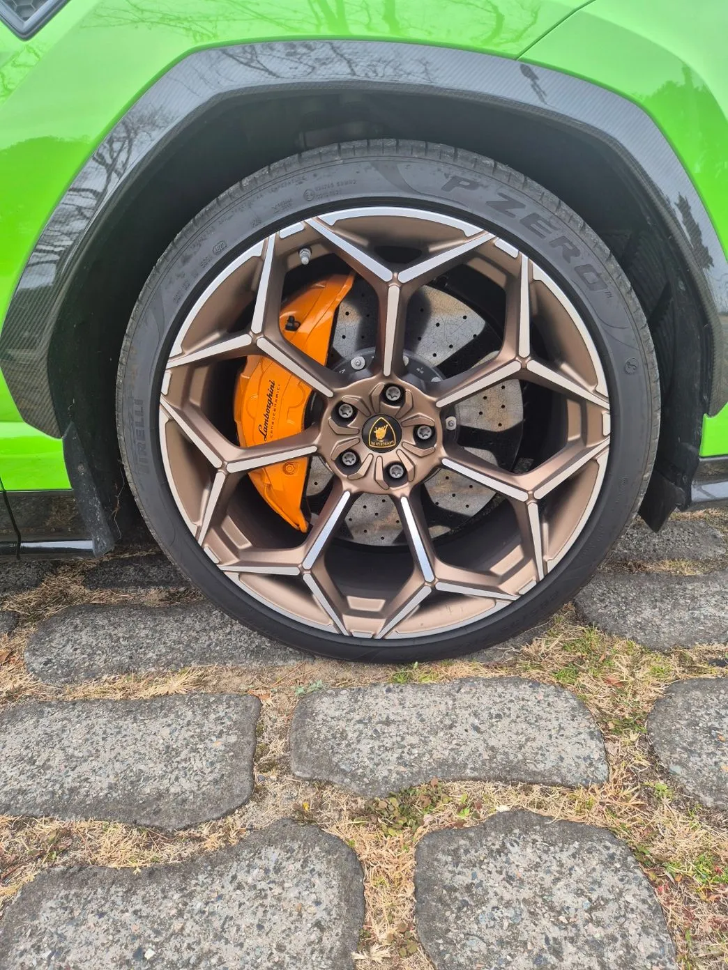 Lamborghini Urus превью 8