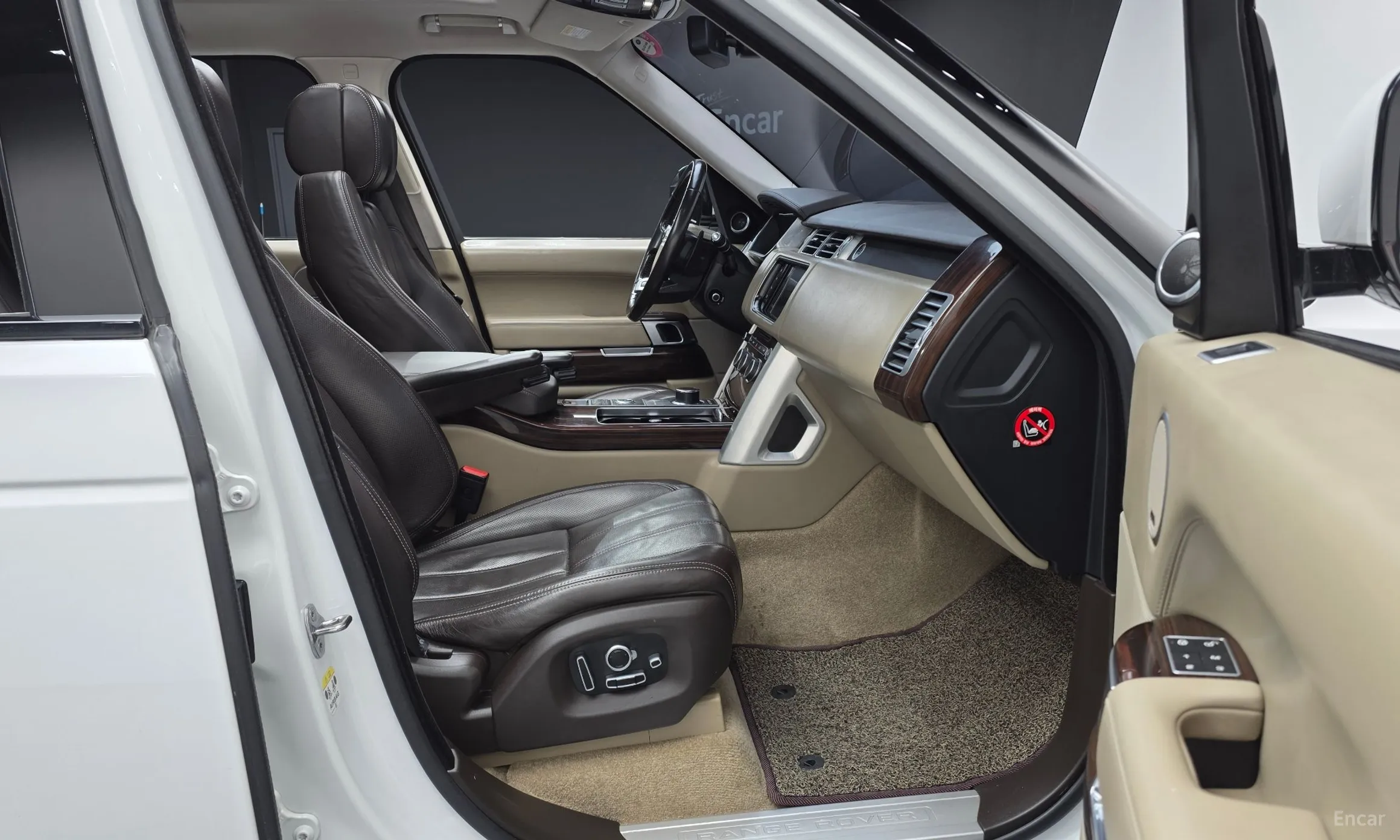 Land Rover Range Rover 4th Generation превью 10