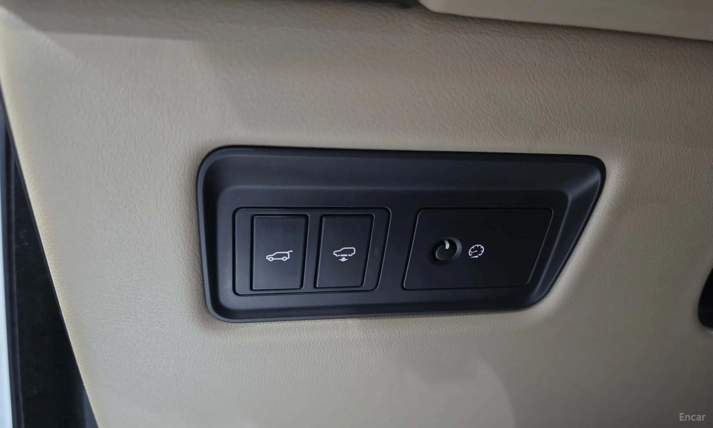 Land Rover Range Rover 4th Generation превью 16