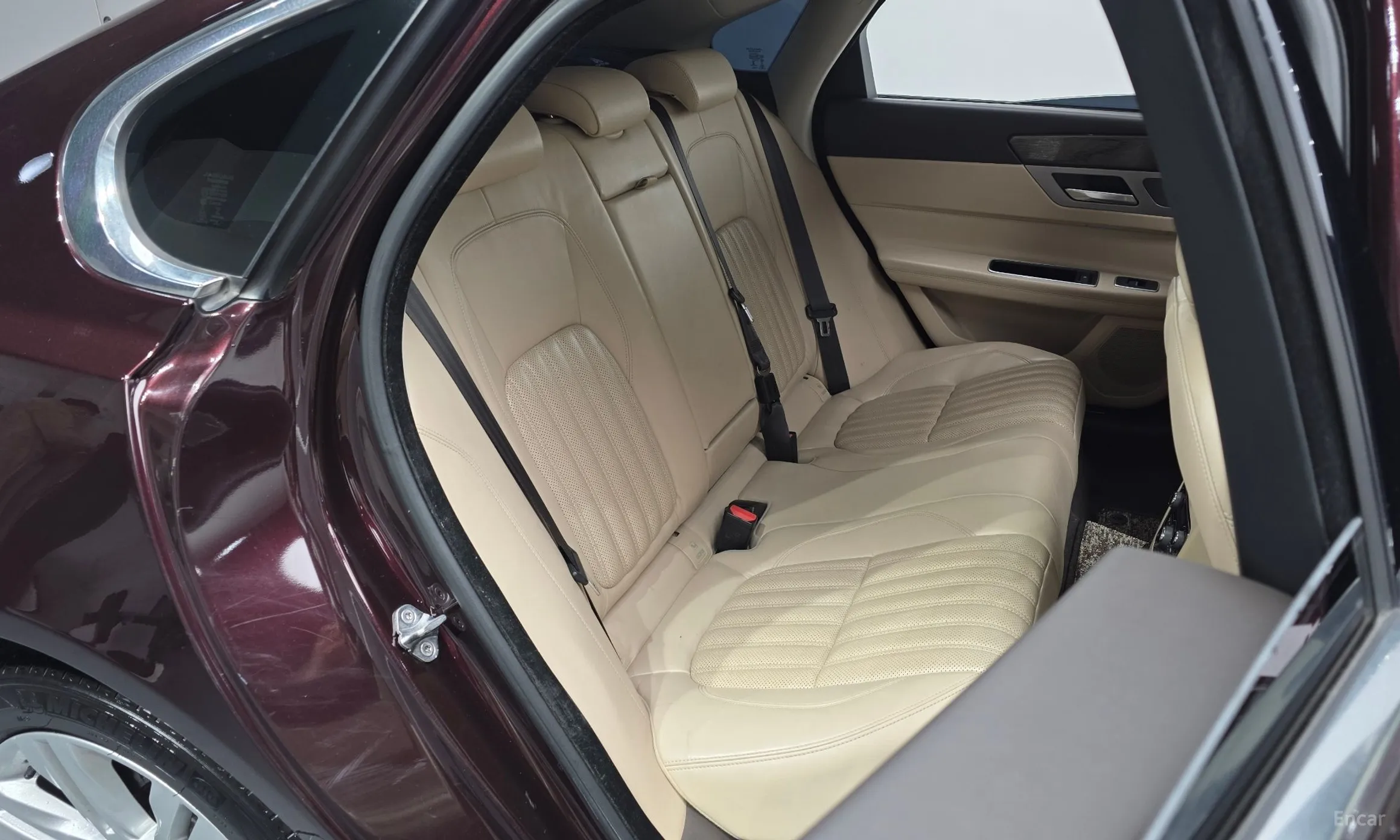 Jaguar XF (x260) превью 12